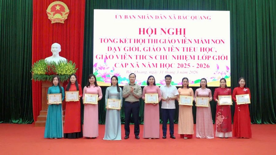 Hội nghị tổng kết Hội thi giáo viên Mầm non dạy giỏi, giáo viên Tiểu học và THCS chủ nhiệm lớp giỏi cấp xã năm học 2025–2026