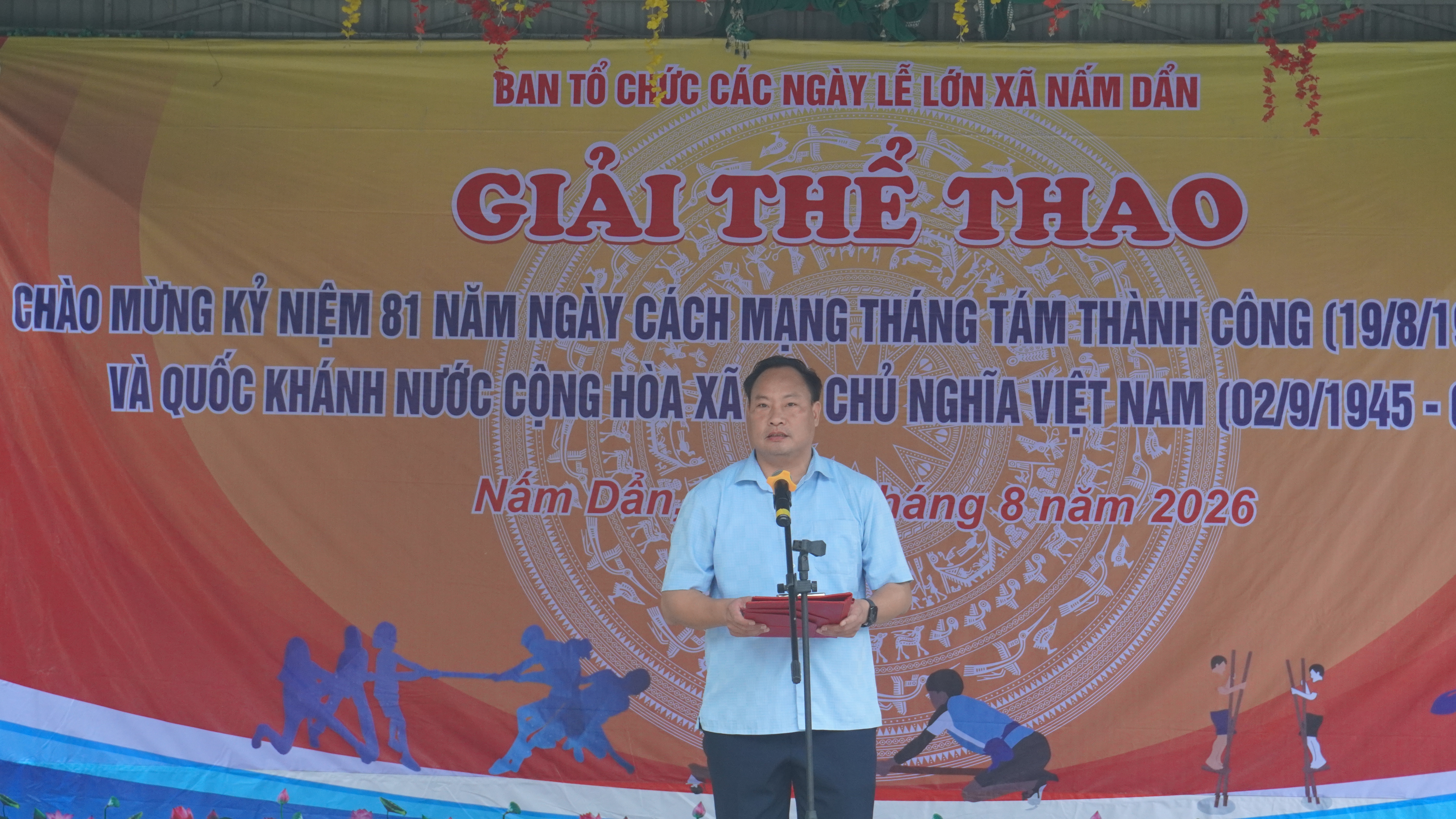 NẤM DẨN KHAI MẠC GIẢI THỂ THAO CHÀO MỪNG KỶ NIỆM 81 NĂM CÁCH MẠNG THÁNG TÁM THÀNH CÔNG VÀ QUỐC KHÁNH NƯỚC CỘNG HÒA XÃ HỘI CHỦ NGHĨA VIỆT NAM 2/9