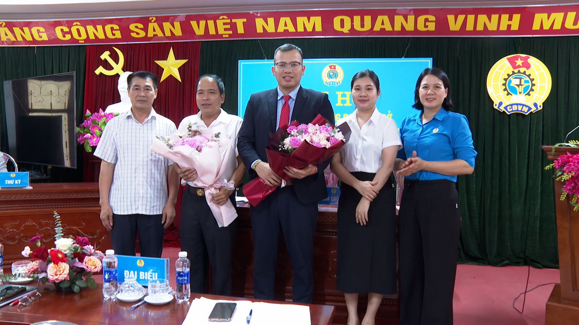 Đại hội thành lập Công đoàn cơ sở Ban Quản lý và Dịch vụ phường Hà Giang 2