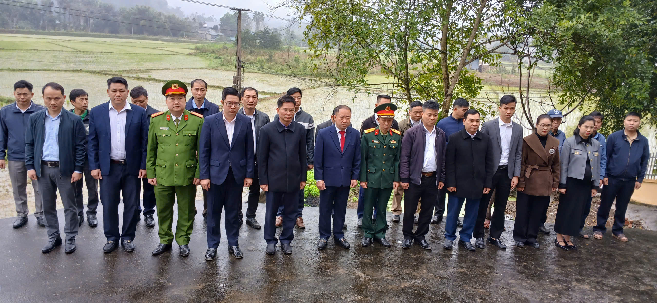 XÃ BẠCH XA TỔ CHỨC LỄ DÂNG HƯƠNG, VIẾNG NHÀ BIA GHI TÊN LIỆT SĨ NHÂN DỊP XUÂN BINH NGỌ 2026