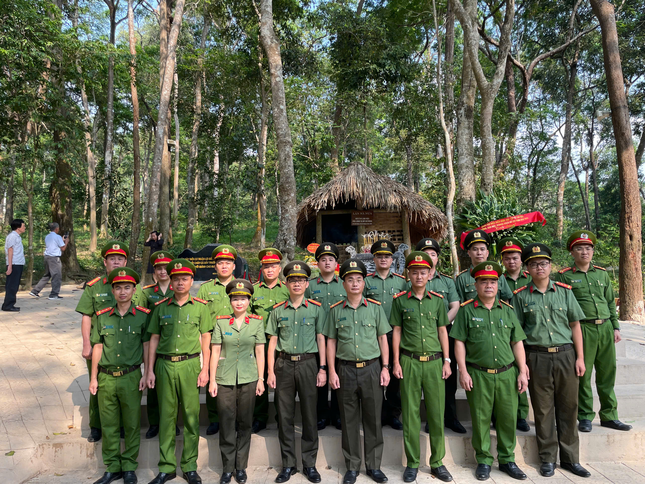 LỰC LƯỢNG THAM MƯU CÔNG AN TỈNH: KÝ KẾT PHỐI HỢP,  LAN TỎA YÊU THƯƠNG TẠI QUÊ HƯƠNG CÁCH MẠNG TÂN TRÀO