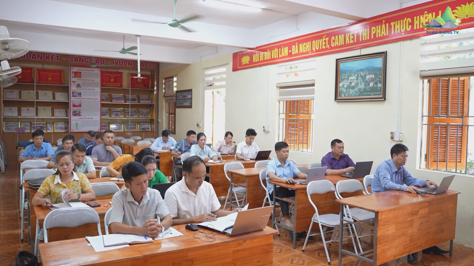 XÃ XUÂN GIANG TRIỂN KHAI KẾ HOẠCH TỔ CHỨC LỄ MỪNG CƠM MỚI DÂN TỘC LA CHÍ GẮN VỚI PHIÊN CHỢ SỐ VÀ GIỚI THIỆU VIỆC LÀM NĂM 2026