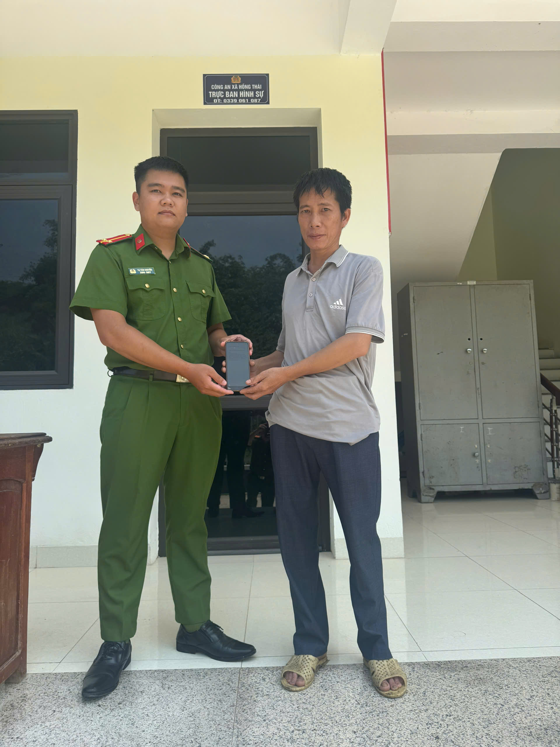 CÔNG AN XÃ HỒNG THÁI TUYÊN DƯƠNG NGƯỜI TỐT, VIỆC TỐT