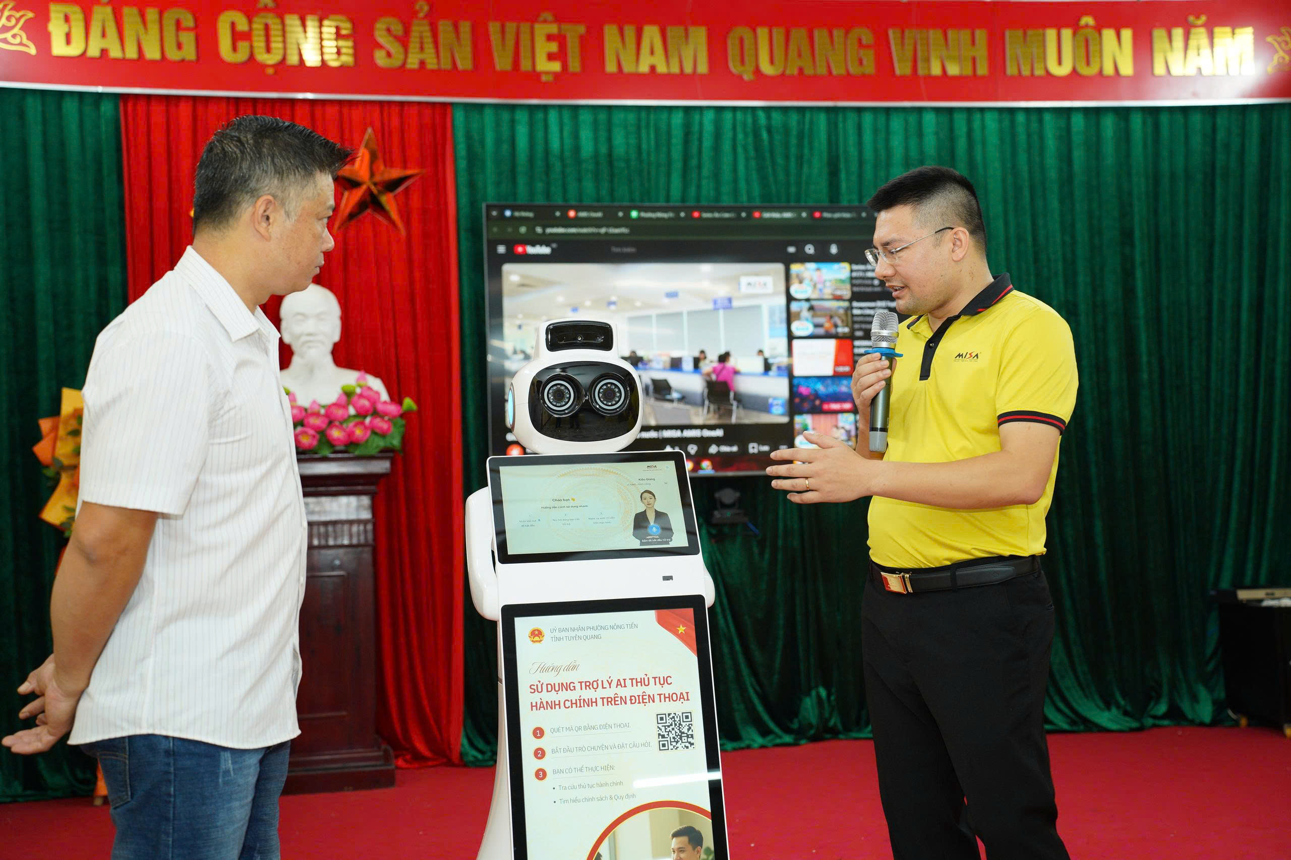 Phường Nông Tiến tập huấn chuyển đổi số, ứng dụng AI trí tuệ nhân tạo trong công việc