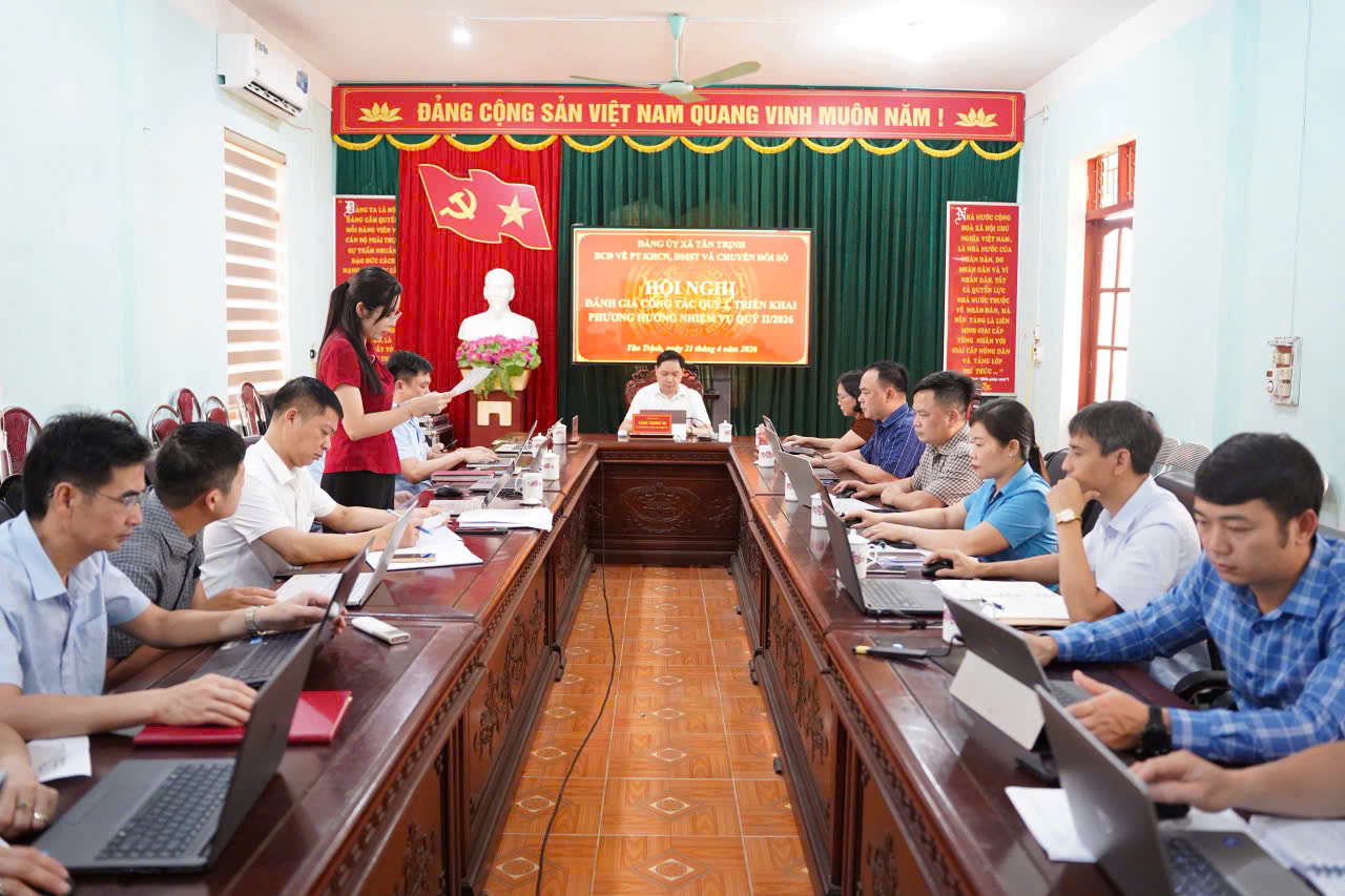 BAN CHỈ ĐẠO XÃ TÂN TRỊNH HỌP ĐÁNH GIÁ CÔNG TÁC PHÁT TRIỂN KHOA HỌC, CÔNG NGHỆ, ĐỔI MỚI SÁNG TẠO VÀ CHUYỂN ĐỔI SỐ QUÝ I/2026