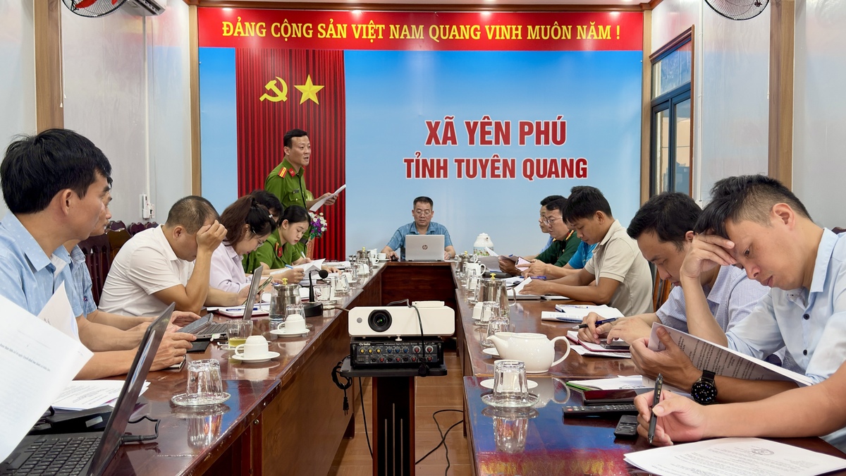 XÃ YÊN PHÚ HỌP BAN CHỈ ĐẠO VỀ PHÁT TRIỂN KHOA HỌC, CÔNG NGHỆ, ĐỔI MỚI SÁNG TẠO VÀ CHUYỂN ĐỔI SỐ