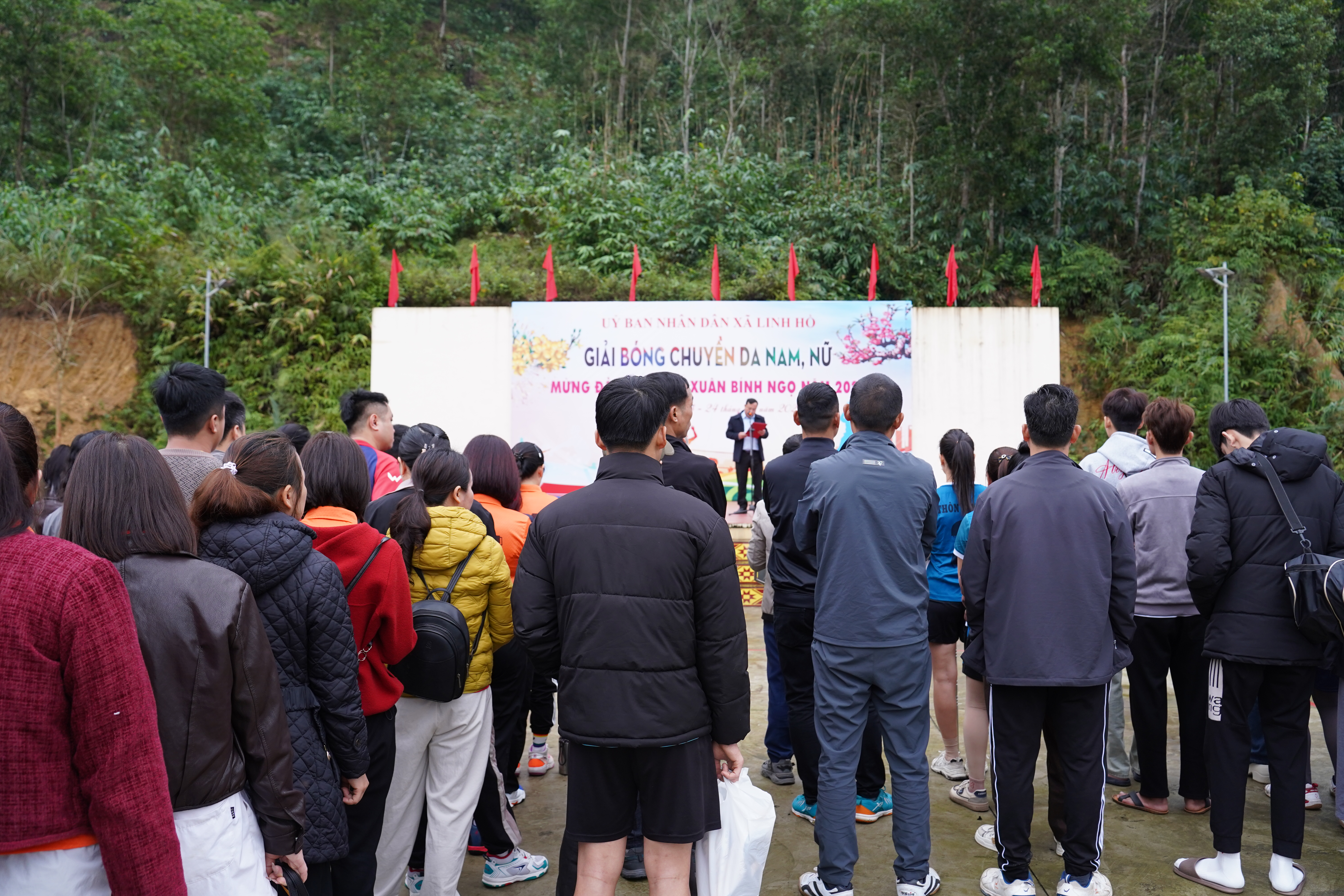 Linh Hồ sôi nổi tổ chức Giải bóng chuyền da nam, nữ mừng Đảng – mừng Xuân Bính Ngọ 2026