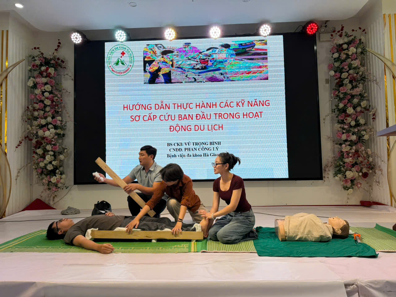 BỒI DƯỠNG KIẾN THỨC QUẢN LÝ HOẠT ĐỘNG KINH DOANH LỮ HÀNH GẮN VỚI VẬN CHUYỂN KHÁCH DU LỊCH
