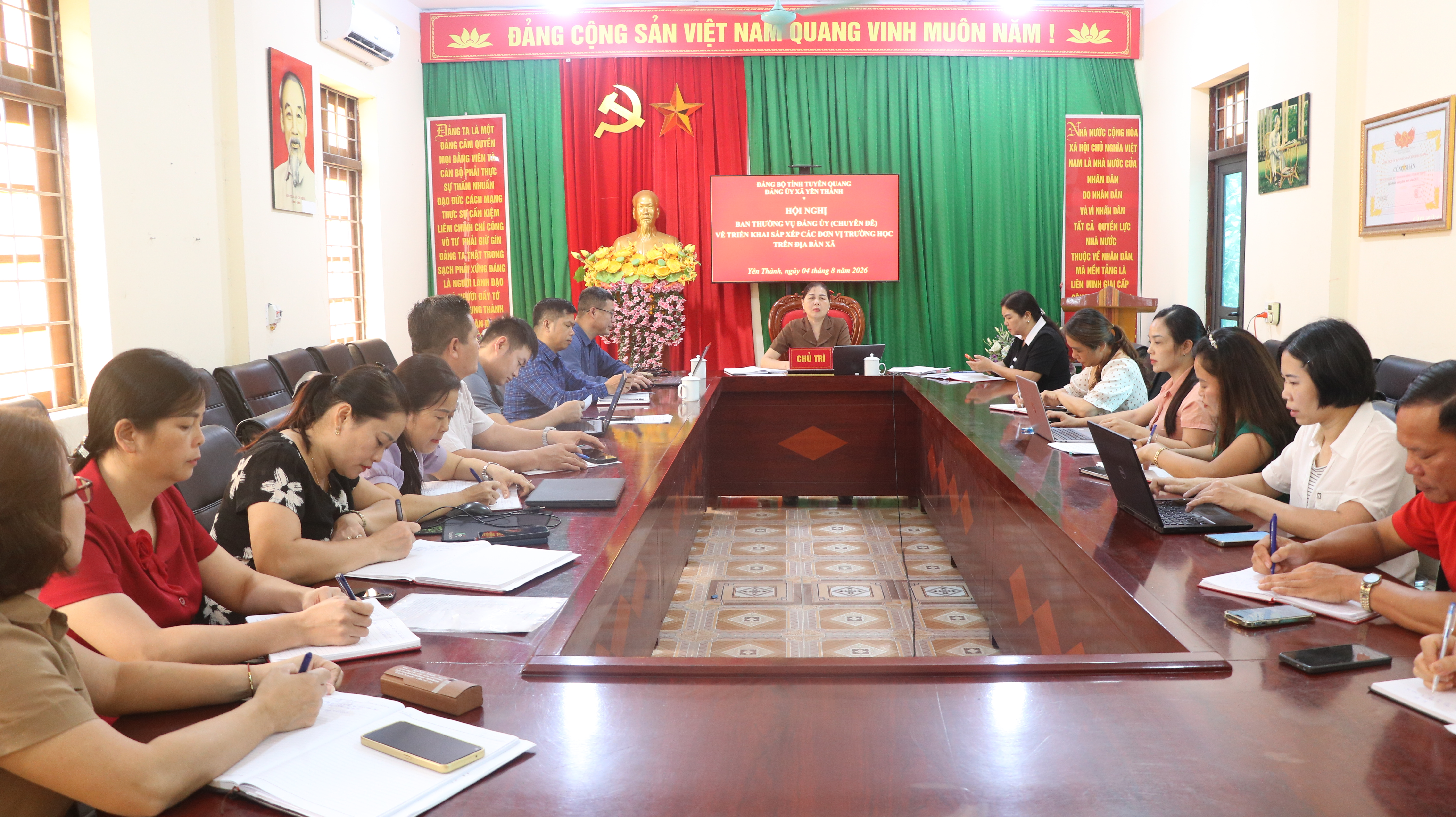 Hội nghị lấy ý kiến vào Đề án sắp xếp tổ chức Đảng đối với các đơn vị trường học