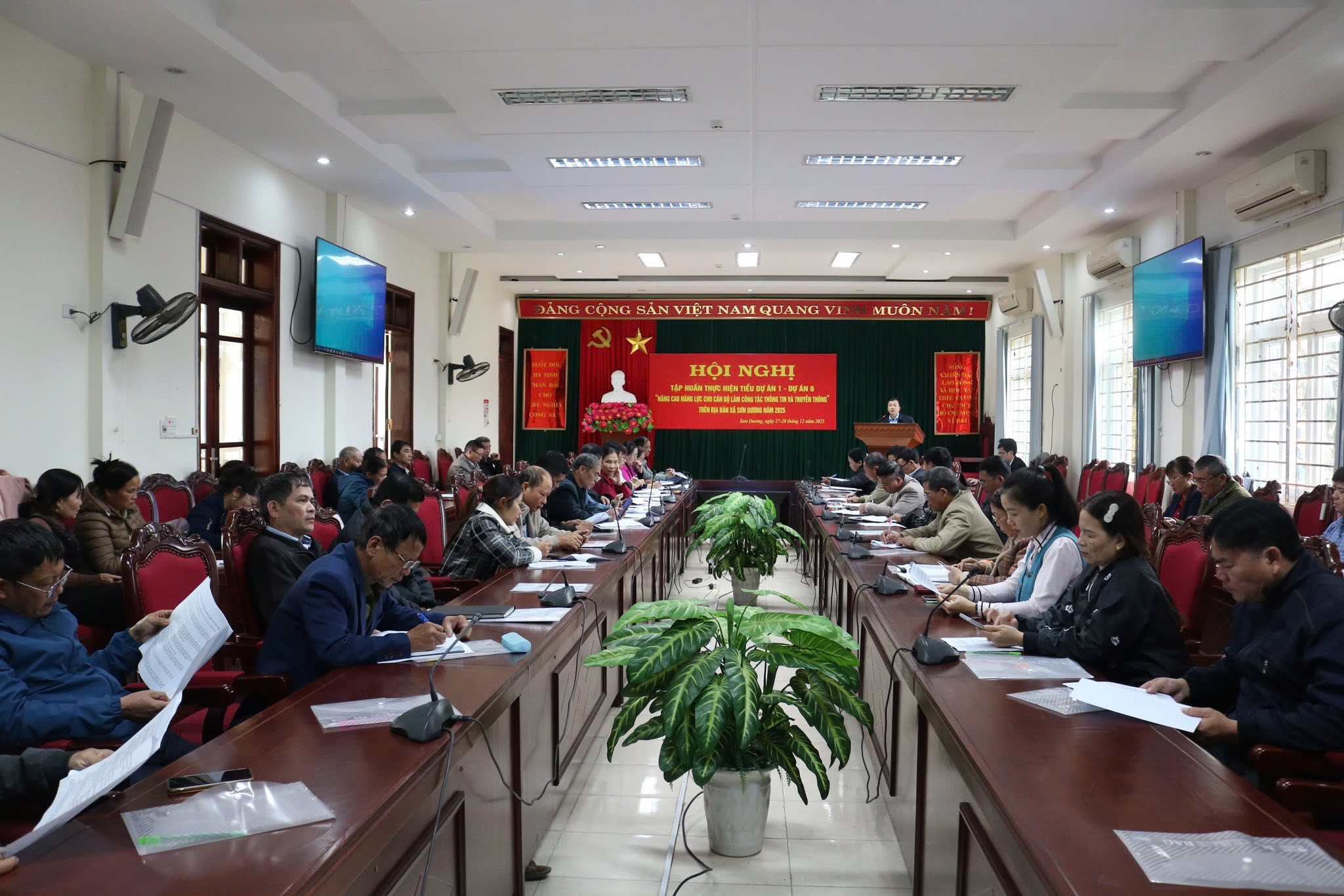 Sơn Dương tập huấn triển khai Tiểu dự án 1, Dự án 6 giảm nghèo về thông tin năm 2025