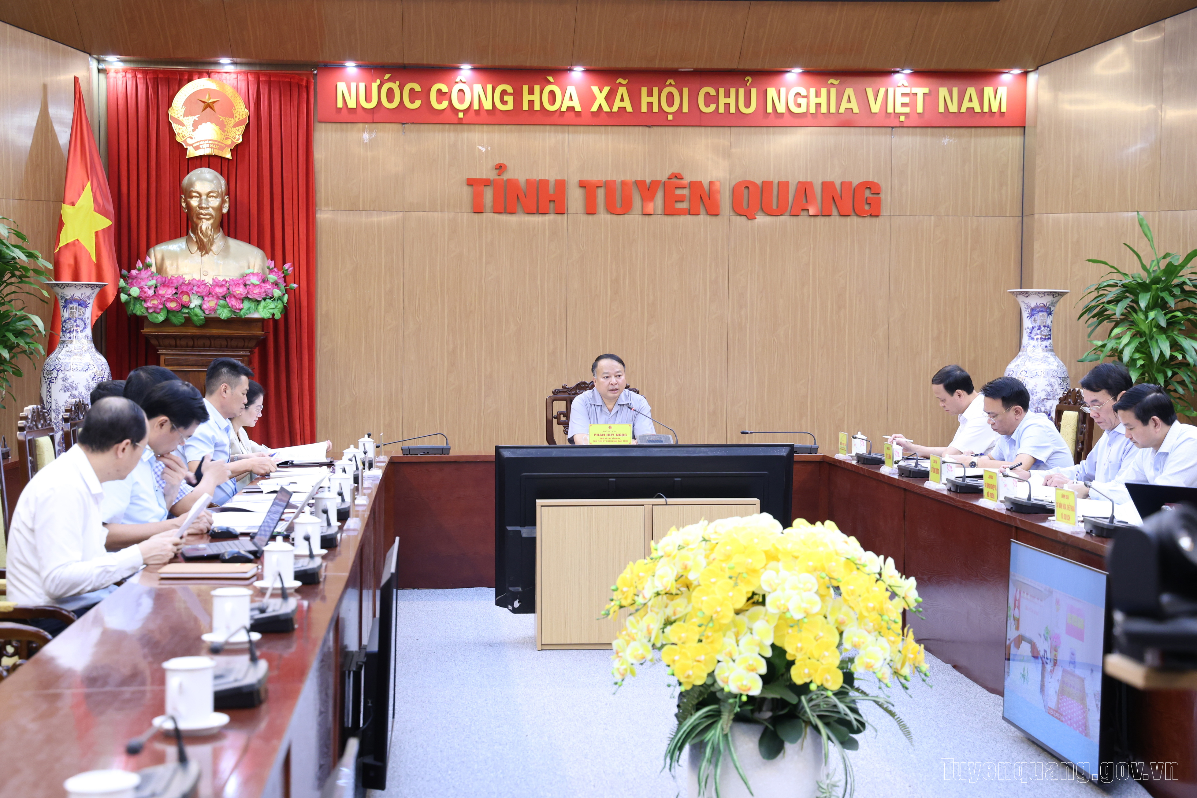 Đẩy mạnh tháo gỡ khó khăn, vướng mắc đối với các dự án tồn đọng, kéo dài trên địa bàn tỉnh