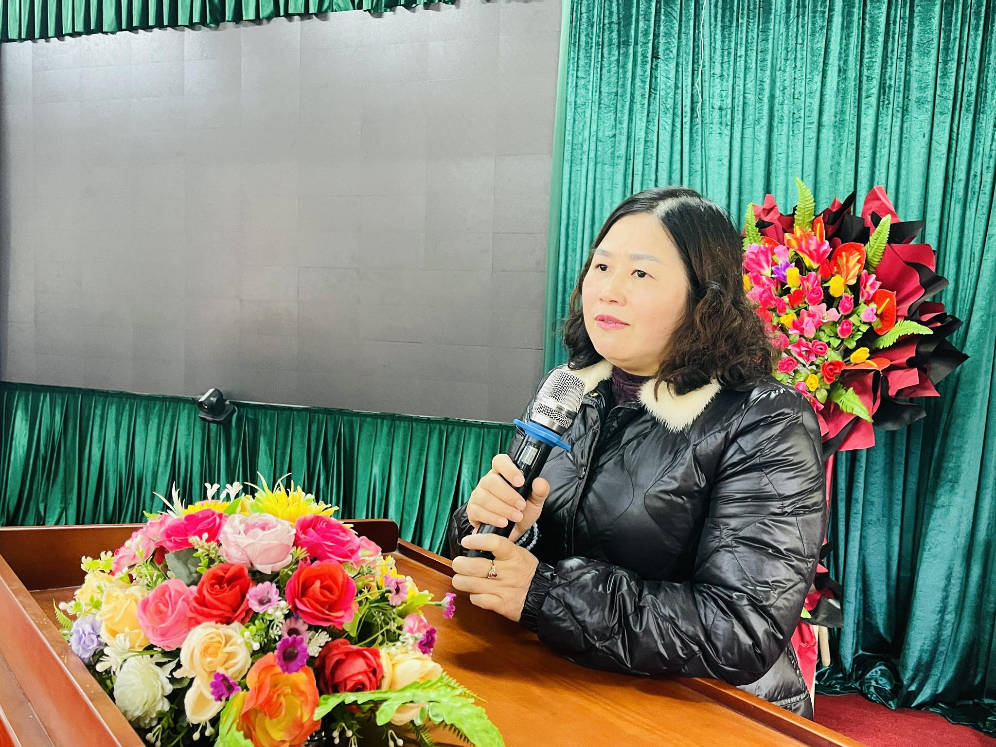 Ủy ban bầu cử xã Thuận Hòa họp phiên thứ hai