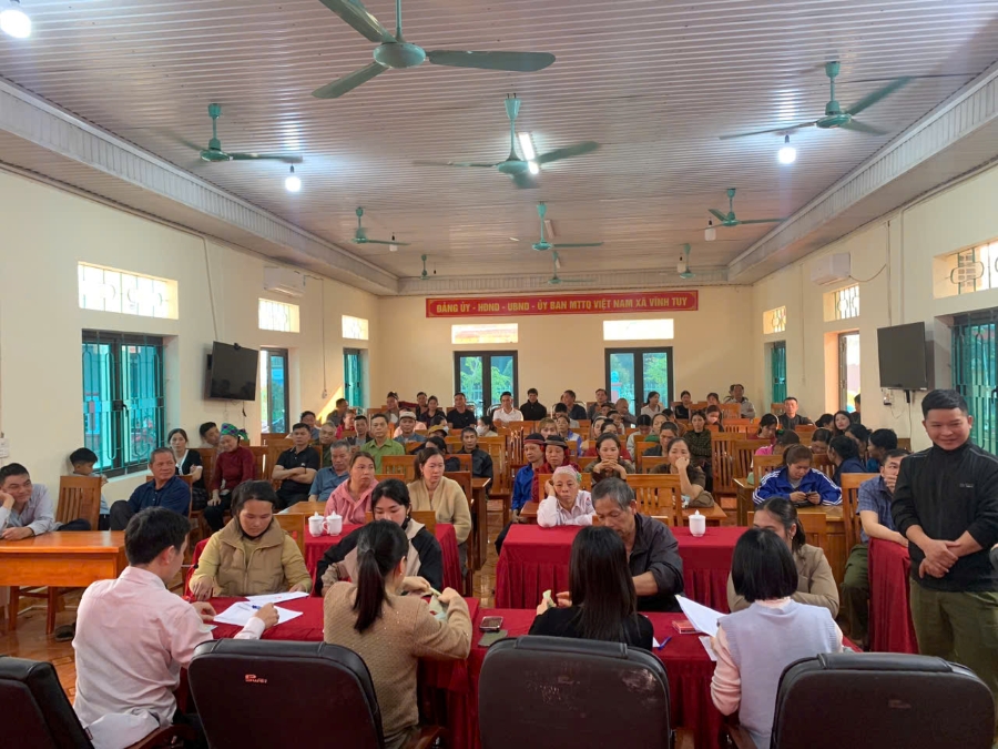 Chi trả tiền dịch tả lợn 1.jpg