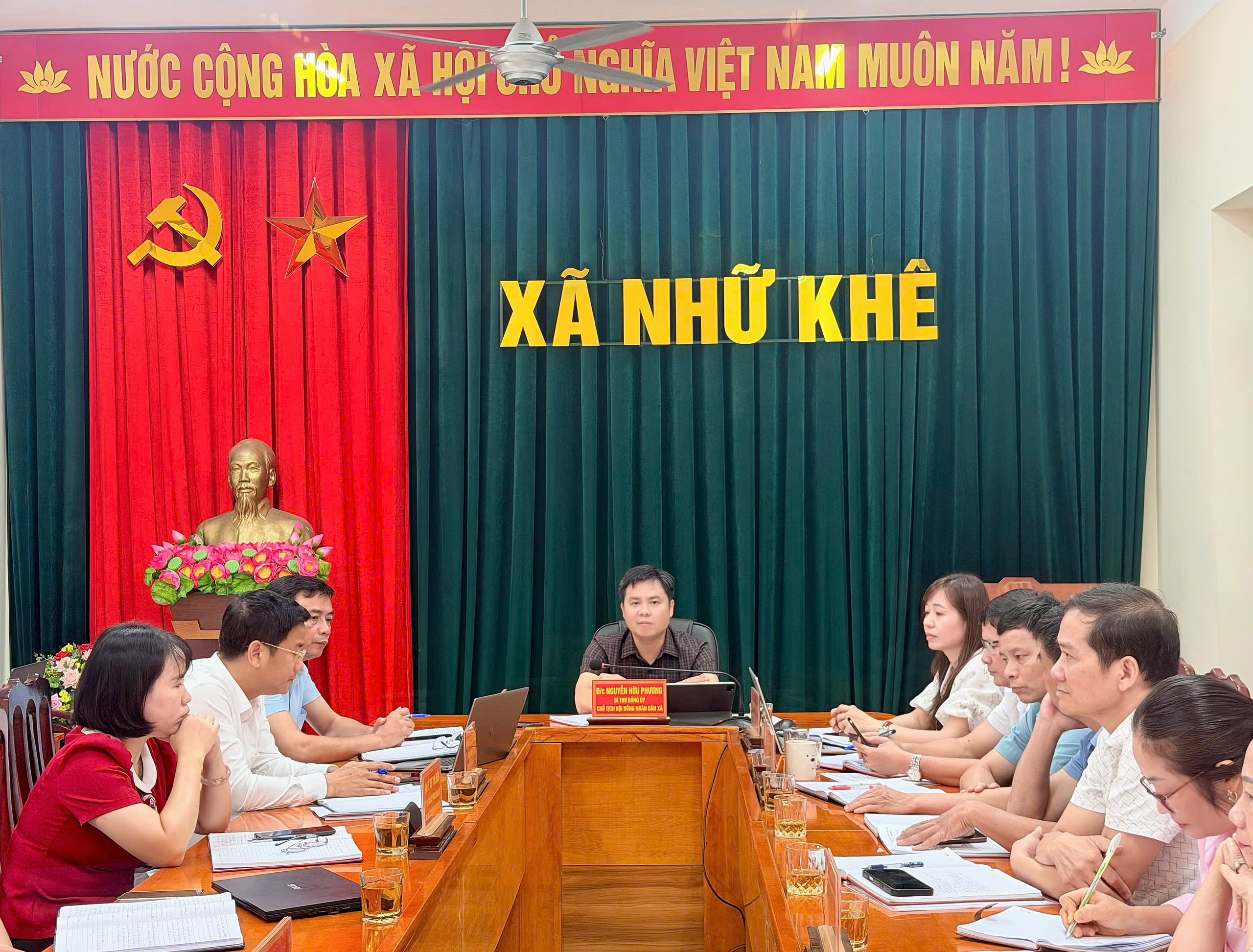 ĐẢNG ỦY XÃ NHỮ KHÊ TẬP TRUNG CHUẨN BỊ NĂM HỌC 2026 – 2027