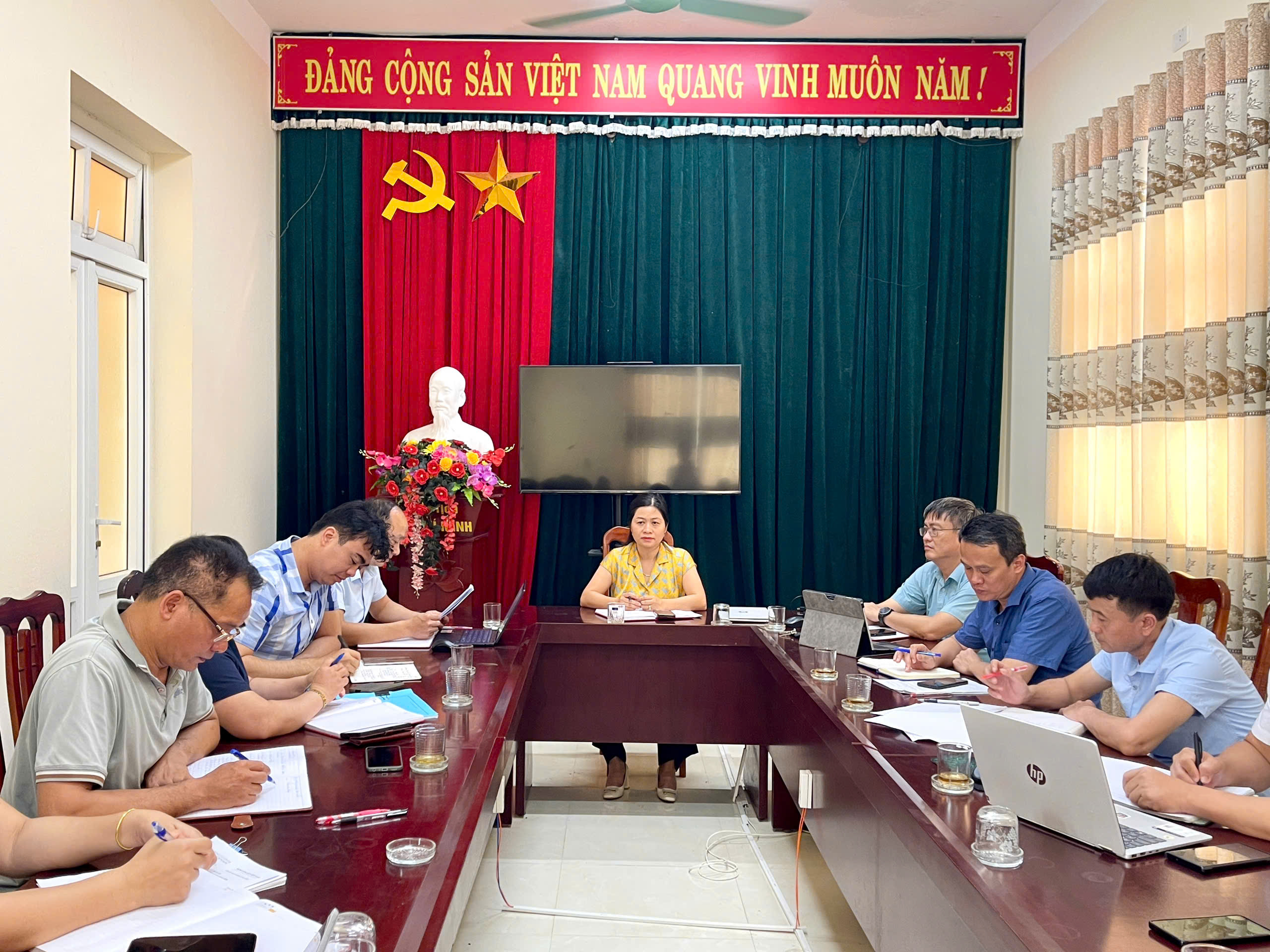 Đảng ủy xã Kiên Đài Triển khai nhiệm vụ sắp xêp thôn và thực hiện chế độ, chính sách đối với người hoạt động không chuyên trách
