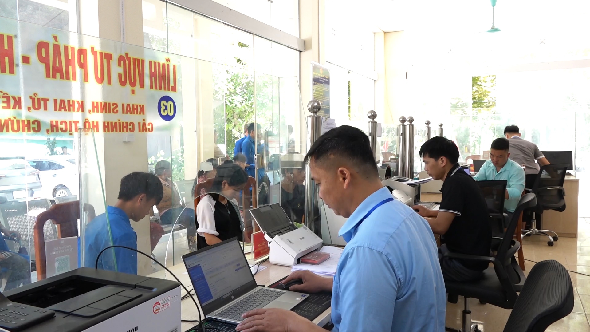 Du Già đẩy mạnh cải cách hành chính, nâng cao chất lượng phục vụ nhân dân