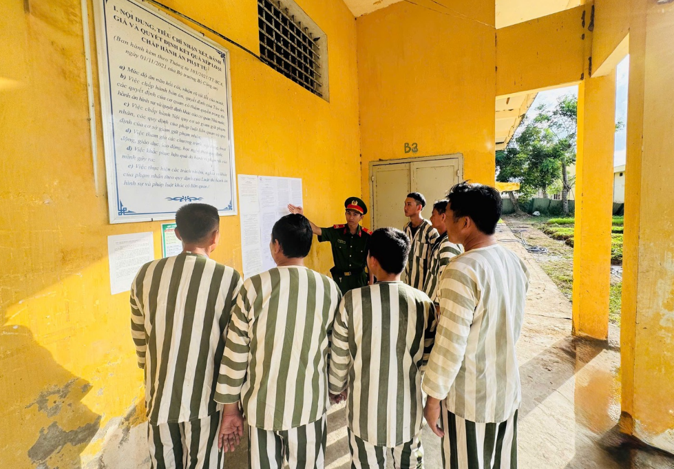 SỬA ĐỔI, BỔ SUNG QUY ĐỊNH VỀ NỘI QUY CƠ SỞ GIAM GIỮ PHẠM NHÂN THEO HƯỚNG THIẾT THỰC, NHẰM GÓP PHẦN ĐỘNG VIÊN, KHÍCH LỆ PHẠM NHÂN CHẤP HÀNH NGHIÊM NỘI QUY CƠ SỞ GIAM GIỮ