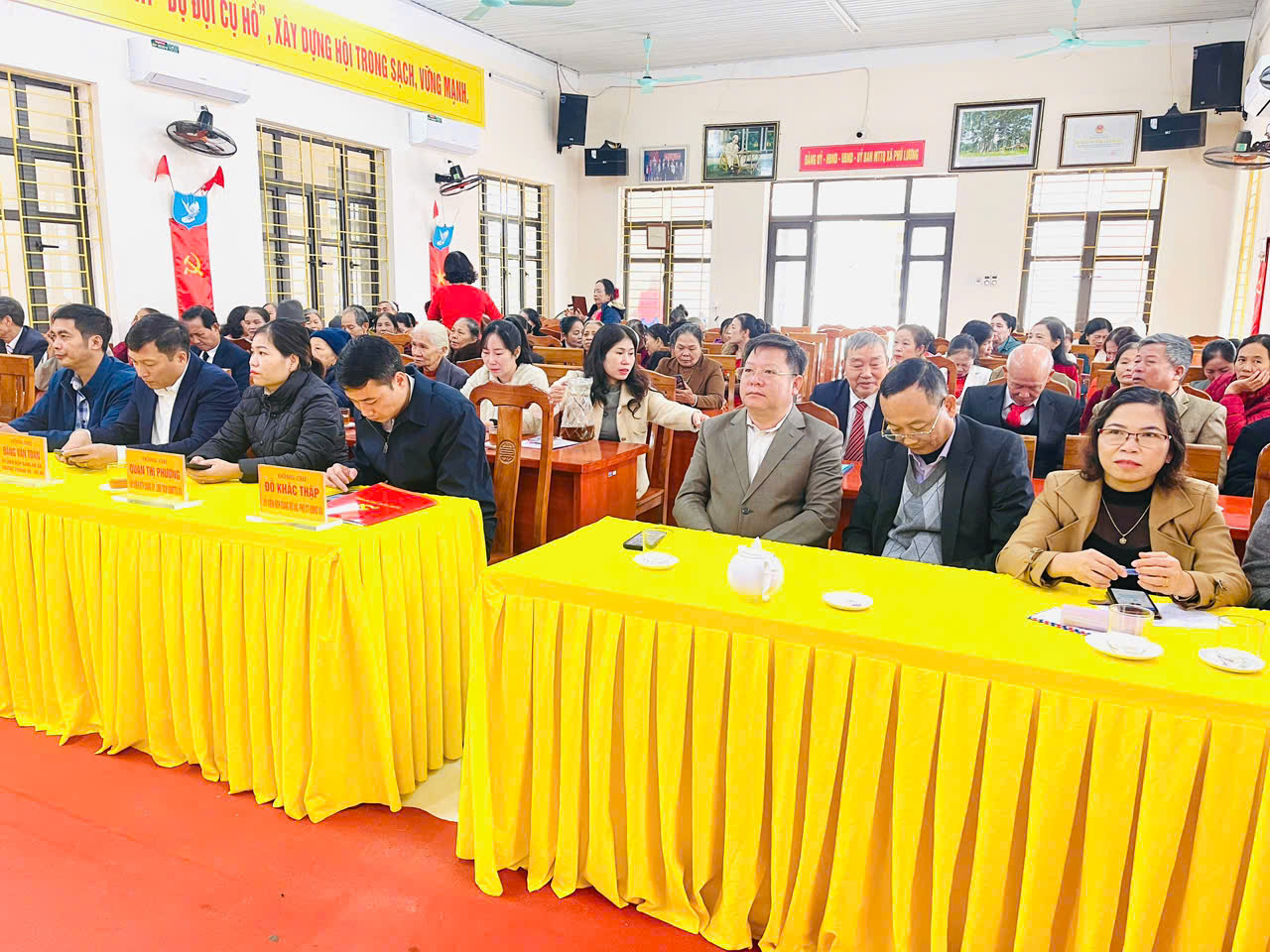 HỘI CỰU GIÁO CHỨC XÃ PHÚ LƯƠNG TỔ CHỨC GẶP MẶT KỶ NIỆM 43 NĂM NGÀY NHÀ GIÁO VIỆT NAM