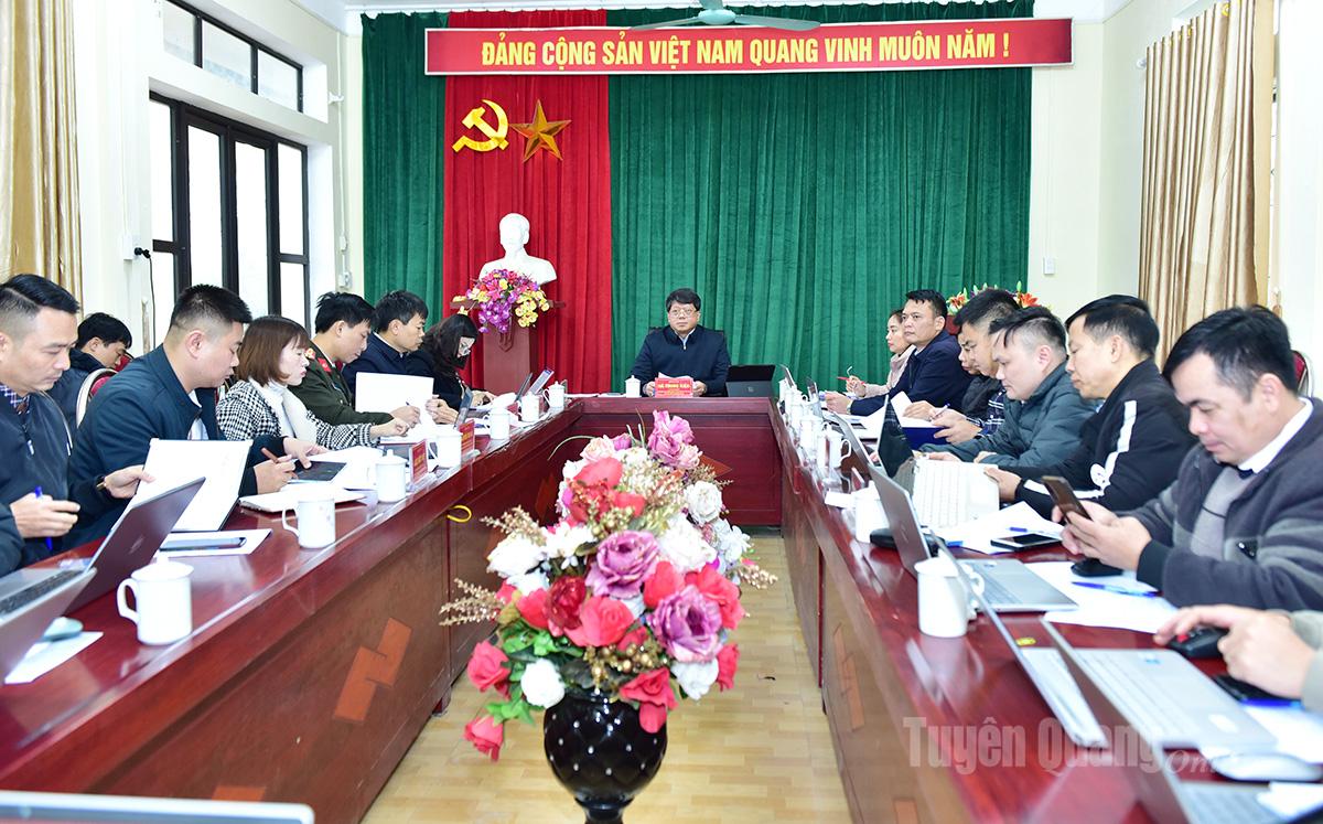 Đoàn kiểm tra số 3 Ủy ban bầu cử tỉnh kiểm tra công tác bầu cử tại xã Hùng An