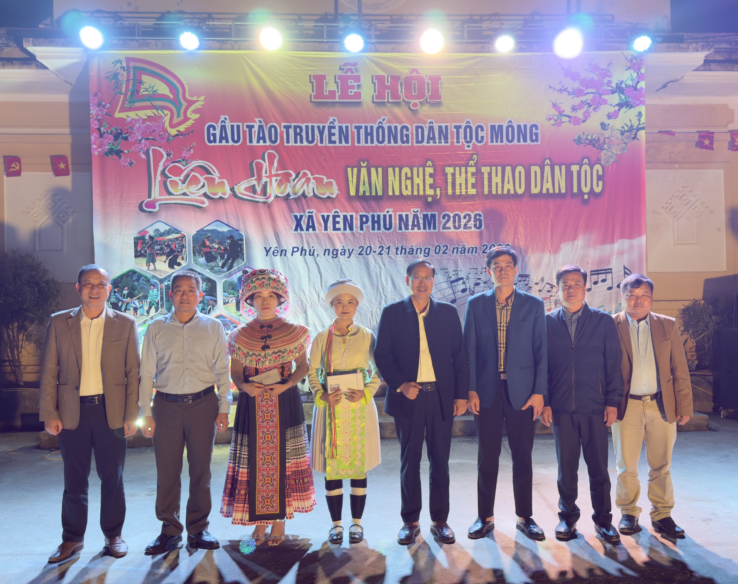 XÃ YÊN PHÚ TỔ CHỨC ĐÊM DIỄN LIÊN HOAN VĂN NGHỆ DÂN TỘC MÔNG TẠI THÔN NGÒI SEN