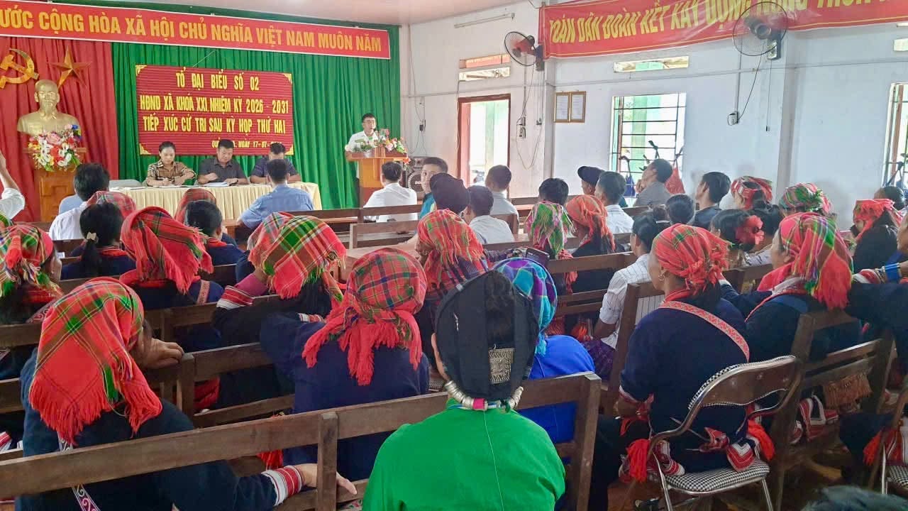 TỔ ĐẠI BIỂU SỐ 02 HĐND XÃ QUẢNG NGUYÊN TIẾP XÚC CỬ TRI TẠI THÔN QUẢNG HẠ