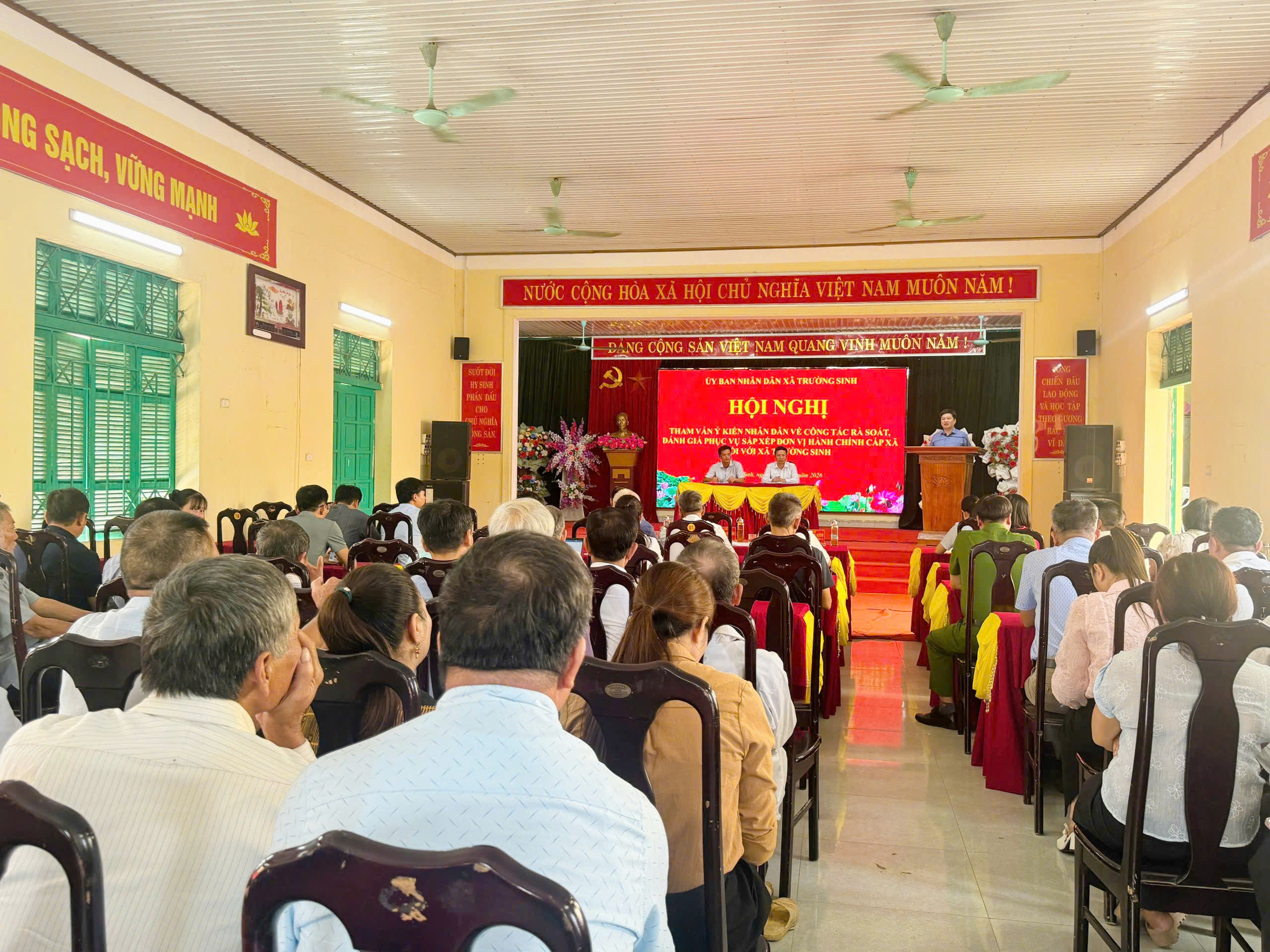 HỘI NGHỊ THAM VẤN Ý KIẾN NHÂN DÂN VỀ CÔNG TÁC RÀ SOÁT, ĐÁNH GIÁ PHỤC VỤ SẮP XẾP ĐƠN VỊ HÀNH CHÍNH CẤP XÃ ĐỐI VỚI XÃ TRƯỜNG SINH