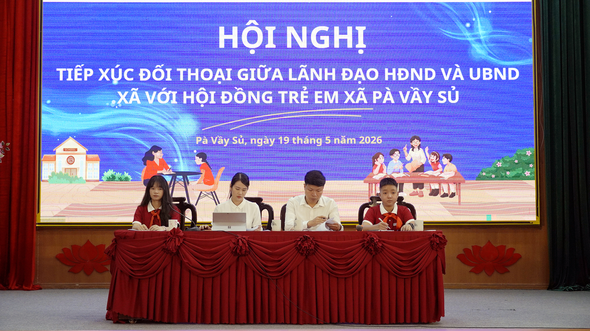 tiếp x&uacute;c, đối thoại với hđTE (7).JPG