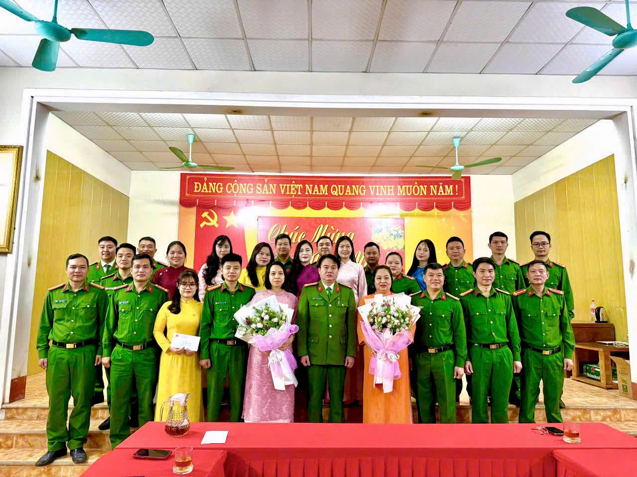 CÔNG AN XÃ YÊN SƠN TỔ CHỨC TOẠ ĐÀM KỶ NIỆM 116 NĂM NGÀY QUỐC TẾ PHỤ NỮ 8/3 