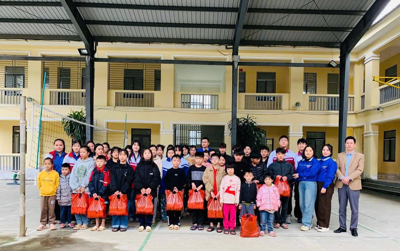   TUỔI TRẺ PHƯỜNG HÀ GIANG 2 LAN TỎA YÊU THƯƠNG – XUÂN ẤM ÁP, TẾT NGHĨA TÌNH   