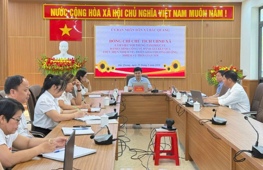 UBND xã Bắc Quang làm việc với Trung tâm Phục vụ hành chính công