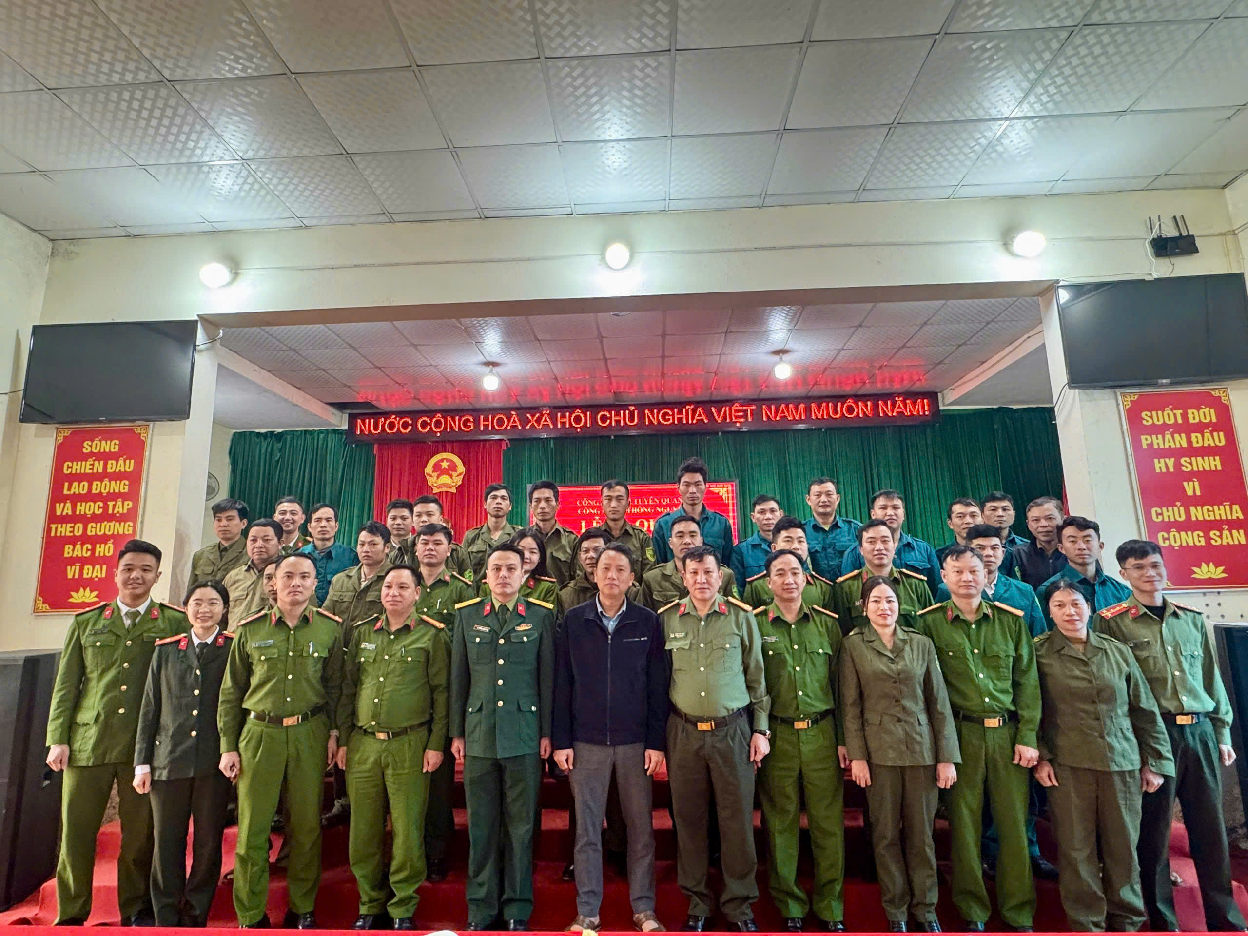 CÔNG AN XÃ THÔNG NGUYÊN RA QUÂN BẢO ĐẢM ANTT PHỤC VỤ BẦU CỬ ĐẠI BIỂU QUỐC HỘI KHÓA XVI VÀ HĐND CÁC CẤP NHIỆM KỲ 2026–2031