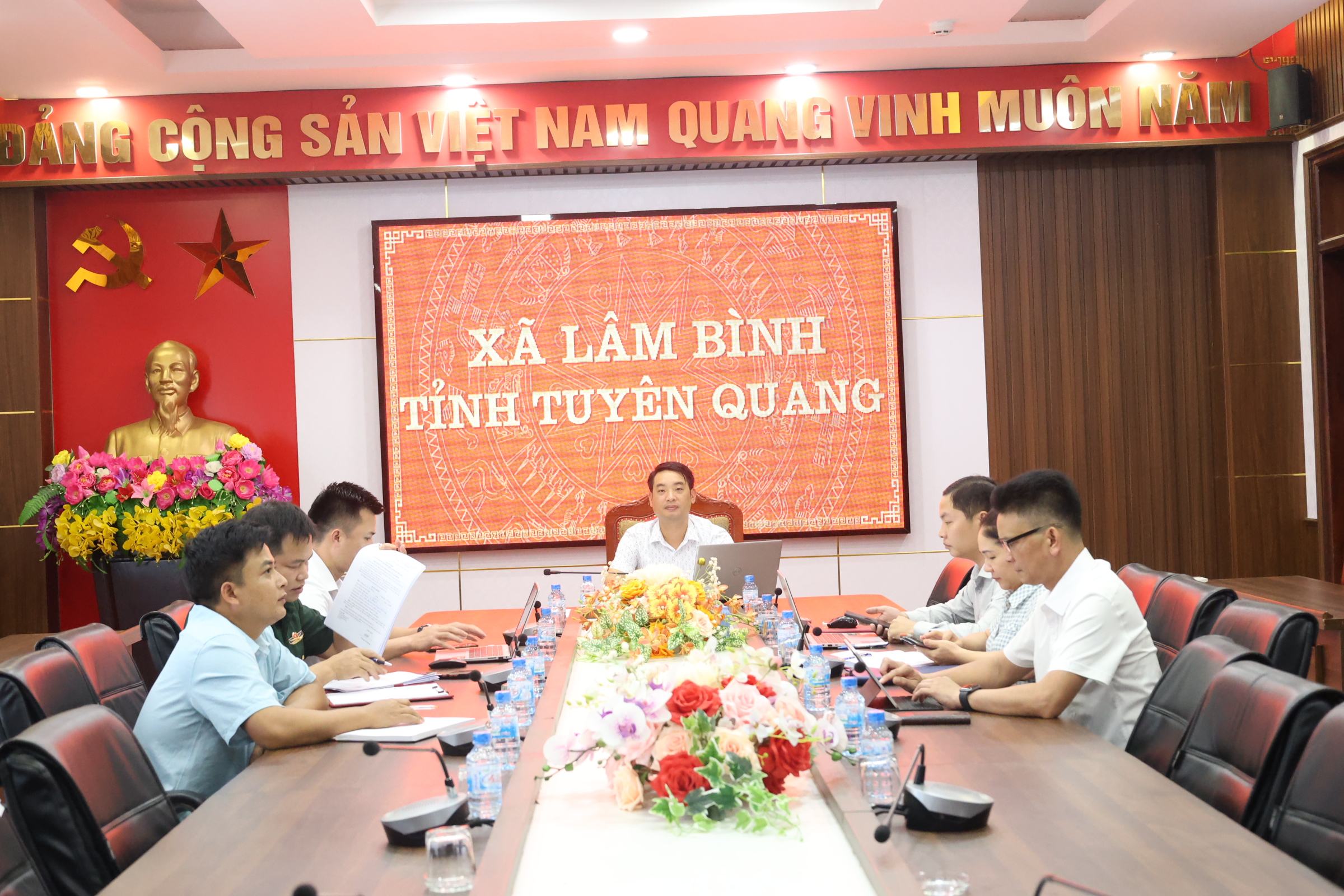 Uỷ Ban nhân dân tỉnh Tuyên Quang tổ chức phiên họp tháng 4 năm 2026