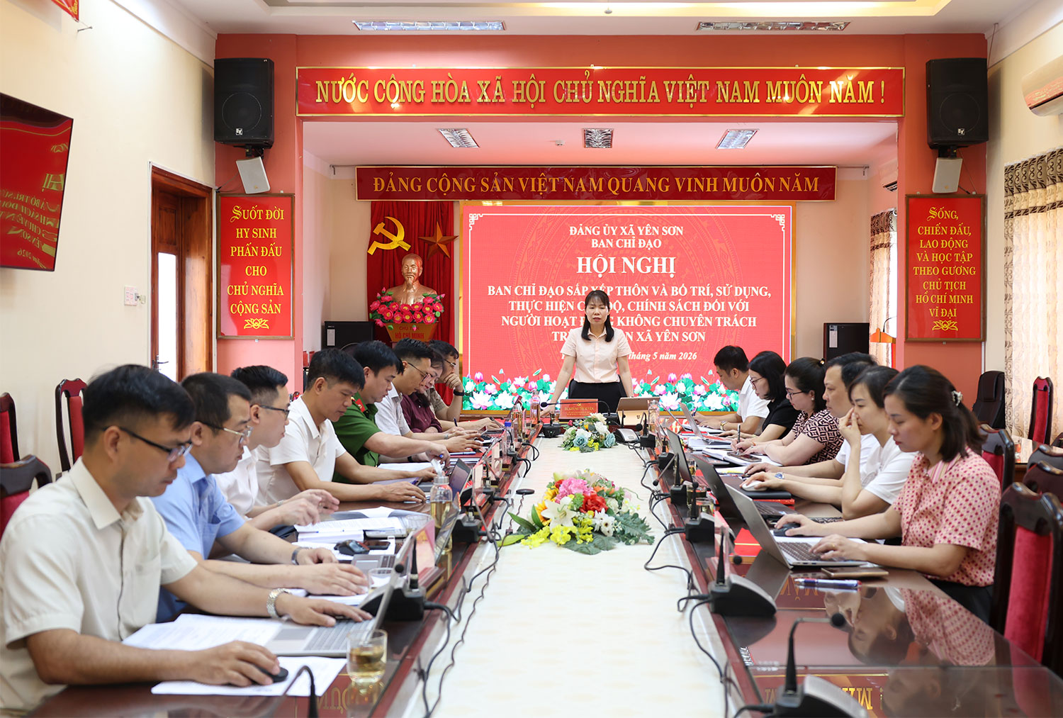 Yên Sơn họp Ban chỉ đạo sắp xếp thôn và bố trí sử dụng, thực hiện chế độ, chính sách đối với người hoạt động không chuyên trách