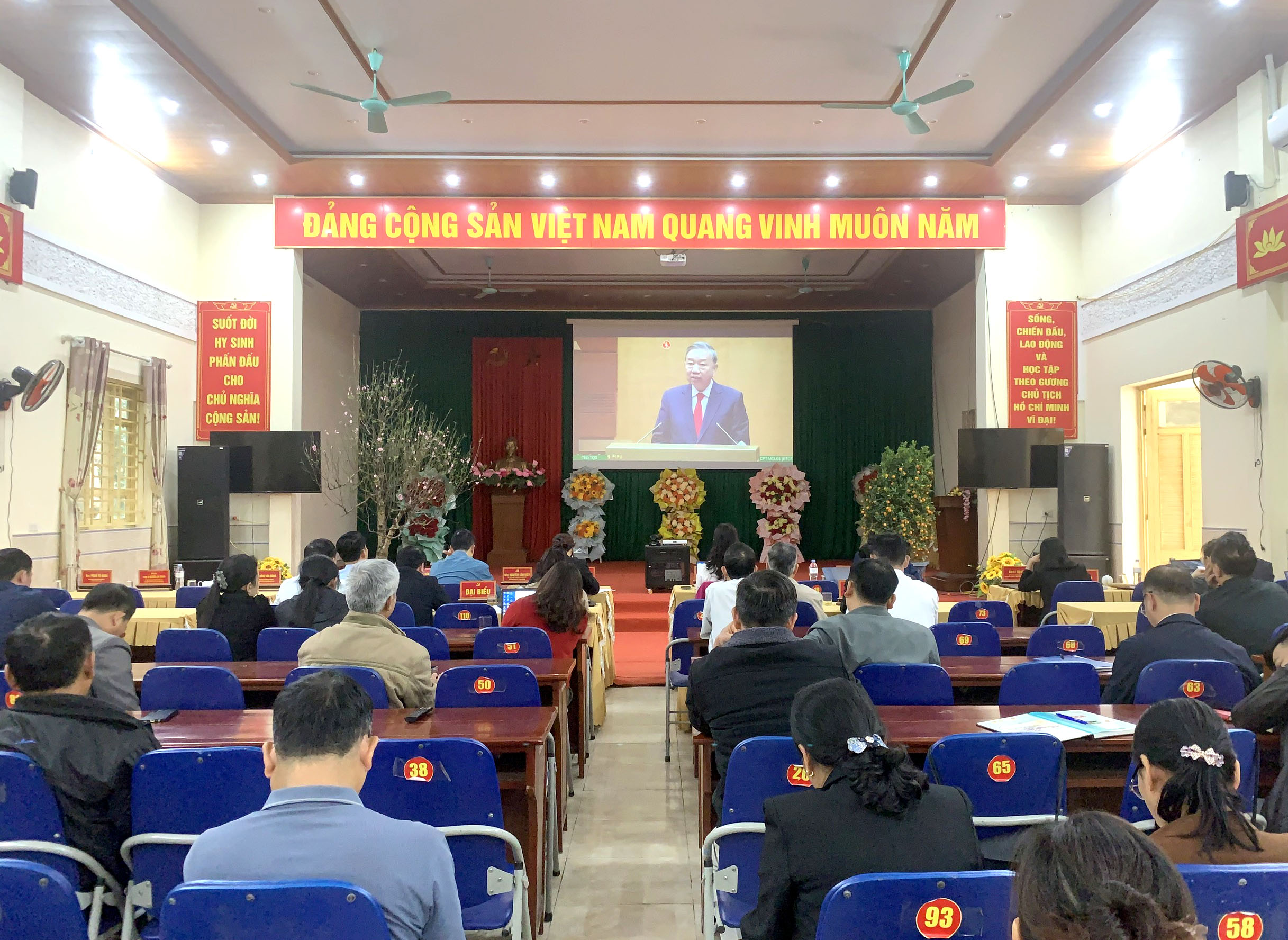 Hội nghị toàn quốc nghiên cứu, học tập, quán triệt và triển khai thực hiện Nghị quyết Đại hội XIV của Đảng