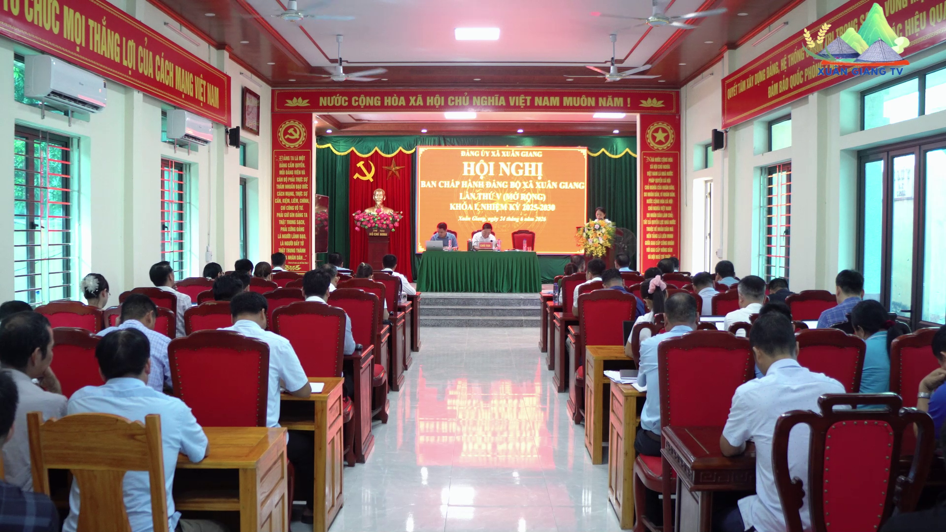 Hội nghị Ban chấp hành Đảng bộ xã Xuân Giang (Mở rộng) lần thứ V, khóa I, nhiệm kỳ 2025 - 2030
