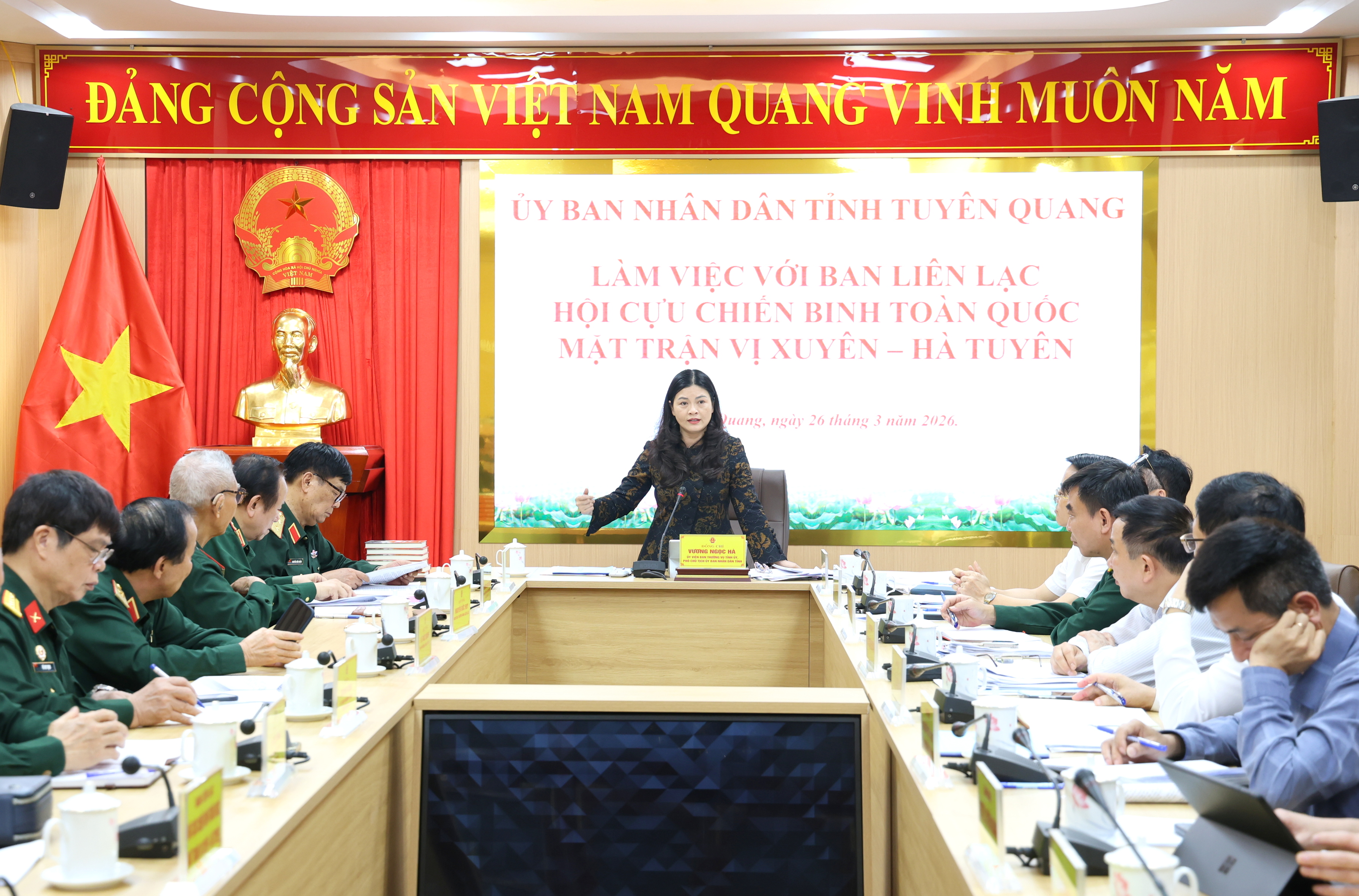 Phó Chủ tịch UBND tỉnh Vương Ngọc Hà làm việc với Ban Liên lạc Hội Cựu chiến binh toàn quốc Mặt trận Vị Xuyên - Hà Tuyên