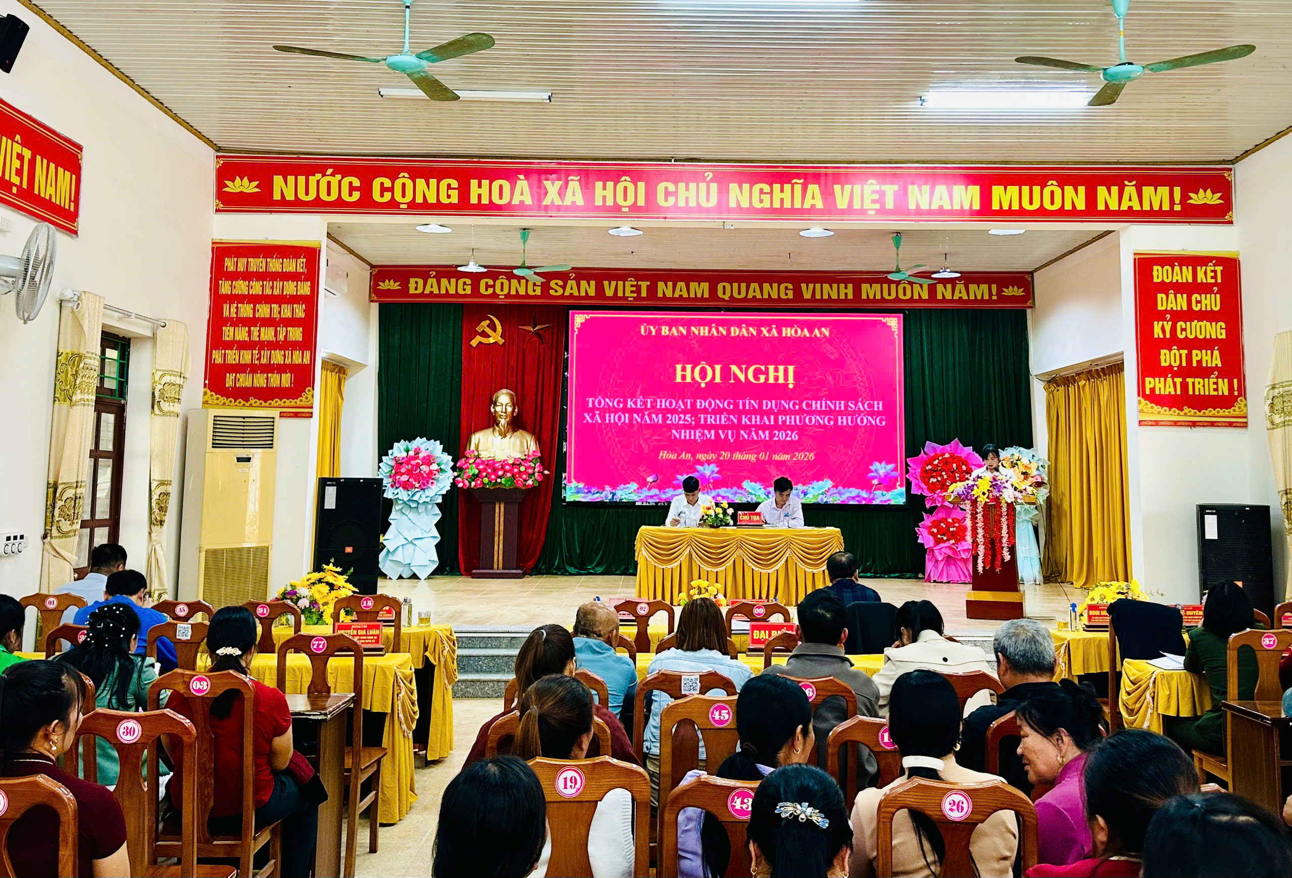 HÒA AN: Tiếp tục nâng cao hiệu quả hoạt động tín dụng chính sách xã hội trong công tác giảm nghèo ở địa phương.