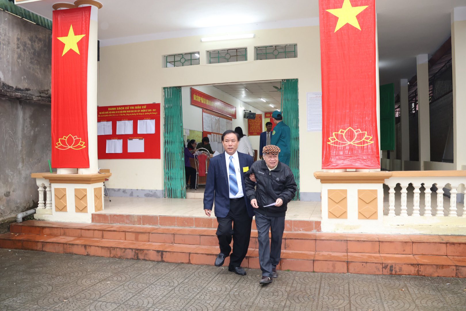 Những lá phiếu của niềm tin