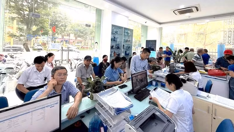 Bắt đầu chuẩn hóa thông tin thuê bao di động theo quy định mới