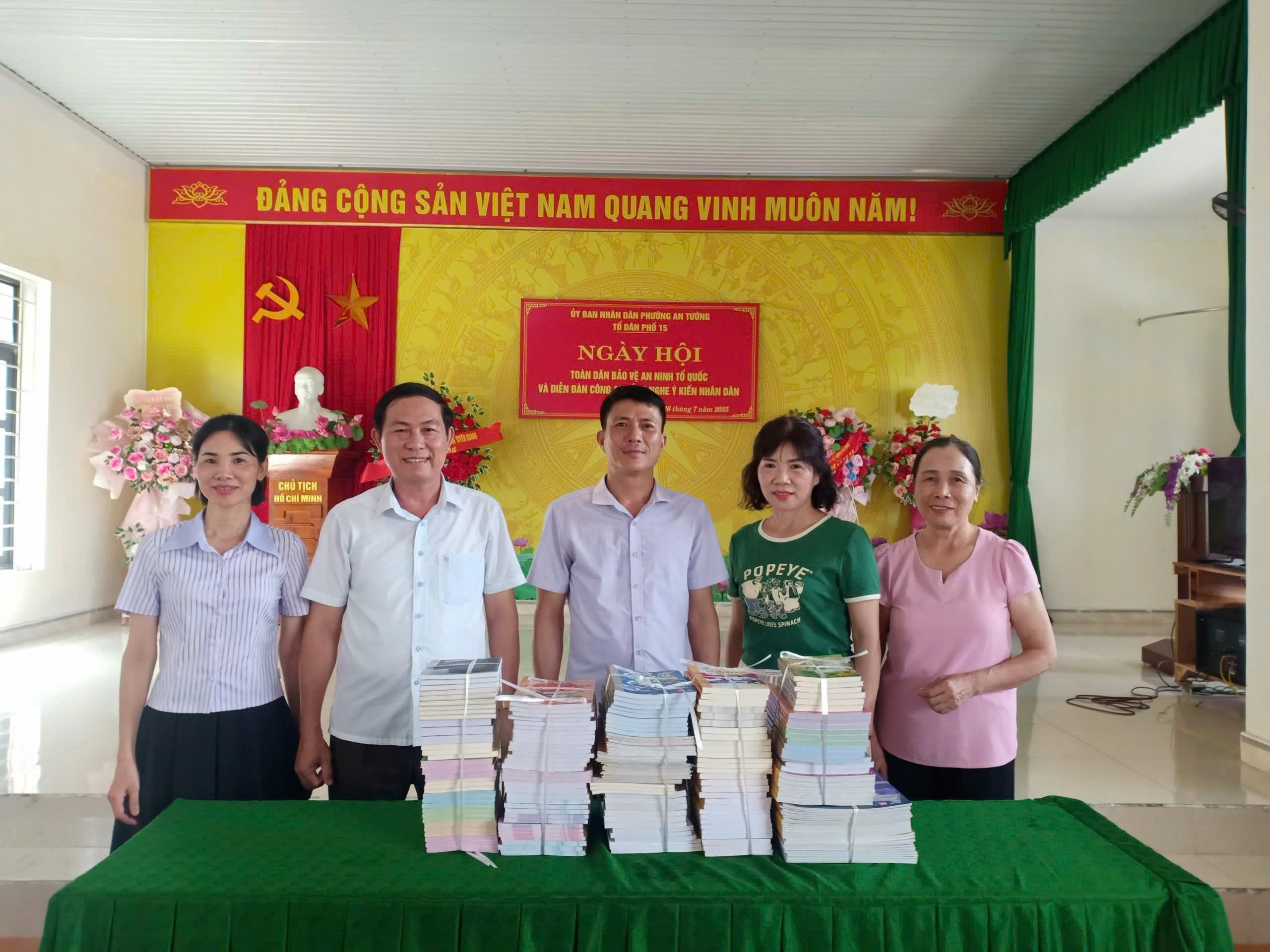 NHÂN RỘNG MÔ HÌNH TỦ SÁCH CỘNG ĐỒNG:  HÀNH TRÌNH TRI THỨC ĐẾN VỚI TRẺ EM TỔ 15, PHƯỜNG AN TƯỜNG