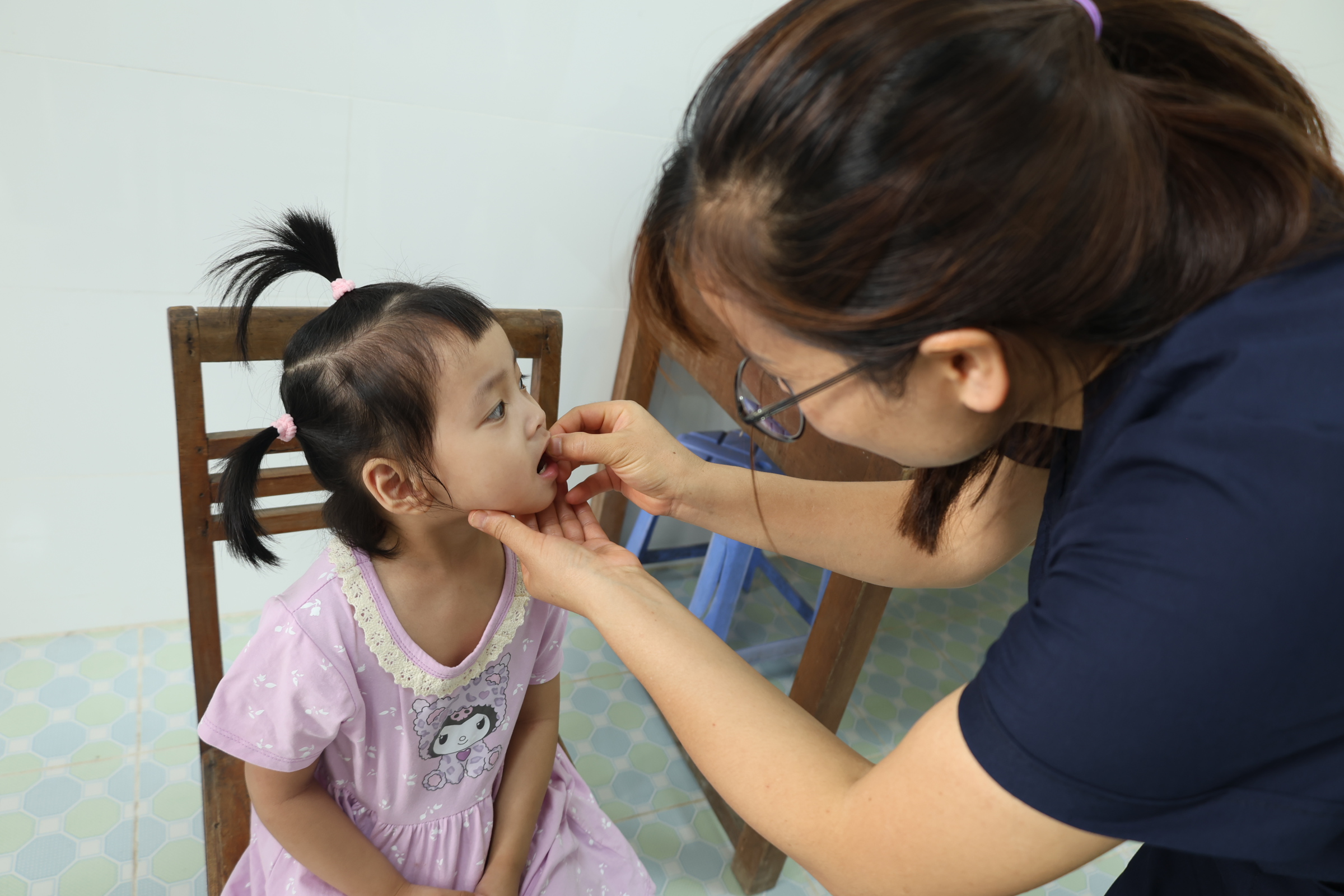 Lâm Bình tổ chức chiến dịch uống bổ sung Vitamin A, cân đo, đánh giá tình trạng dinh dưỡng cho trẻ em dưới 5 tuổi (đợt 1) năm 2026