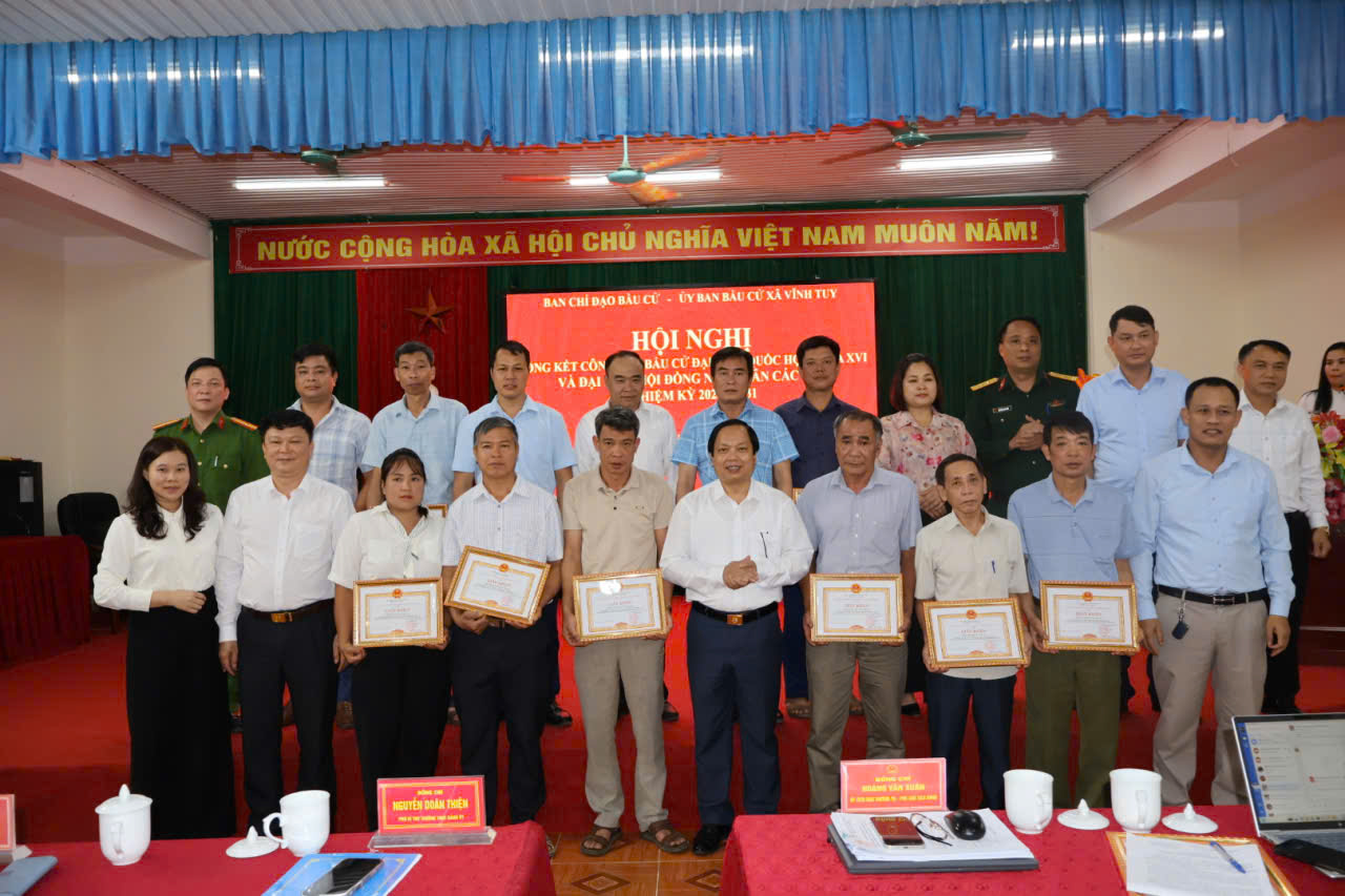 HN tổng kết bầu cử giải tập thể.jpg