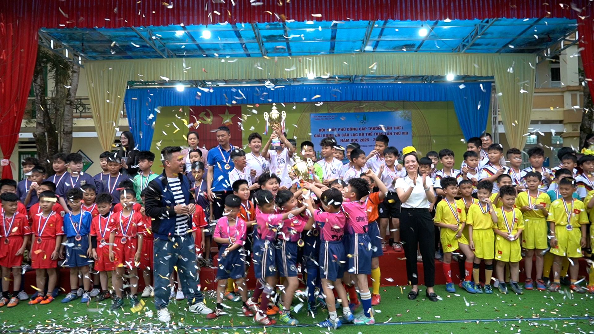 Sequence 01.00_00_10_21.Still067.jpg