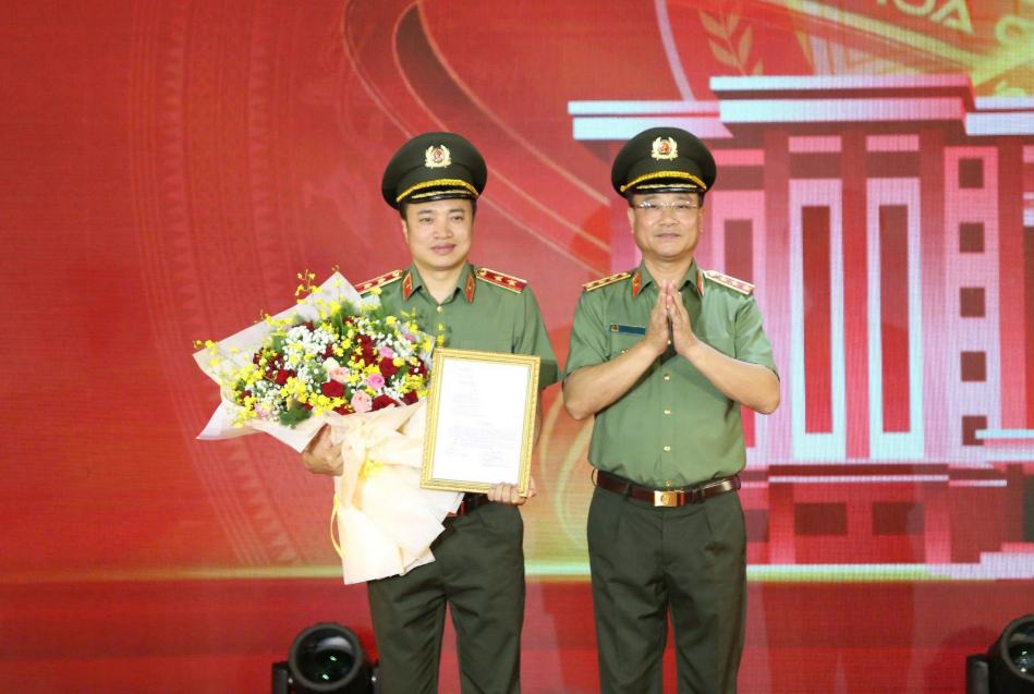 CÔNG BỐ THÀNH LẬP TRƯỜNG VĂN HÓA CÔNG AN NHÂN DÂN V: GIEO MẦM TRI THỨC, VUN ĐẮP TƯƠNG LAI