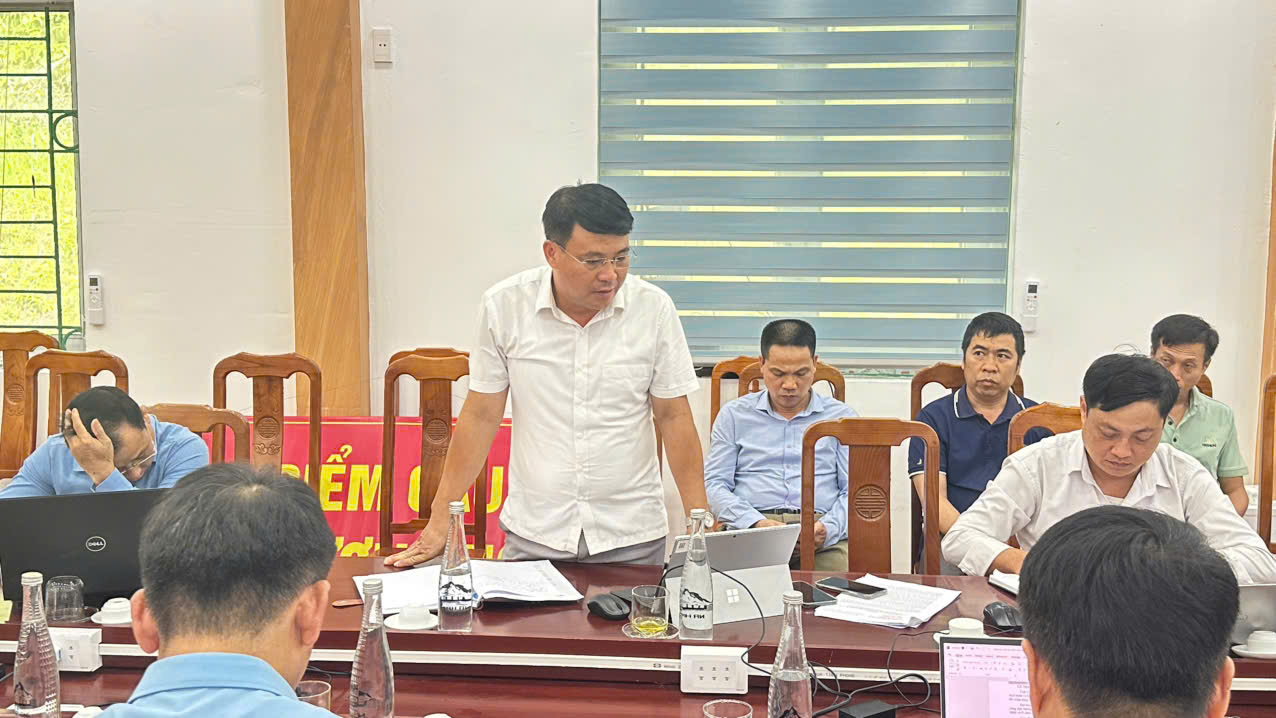 họi nghị 11.jpg