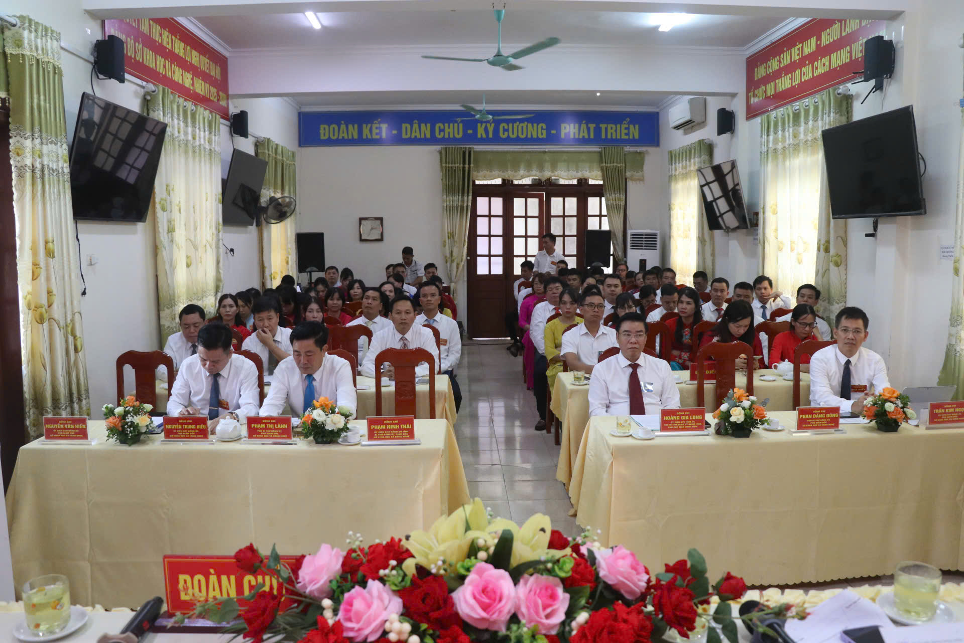 z6840519787378_37671105bc4d5c975cd898b53430850c.jpg