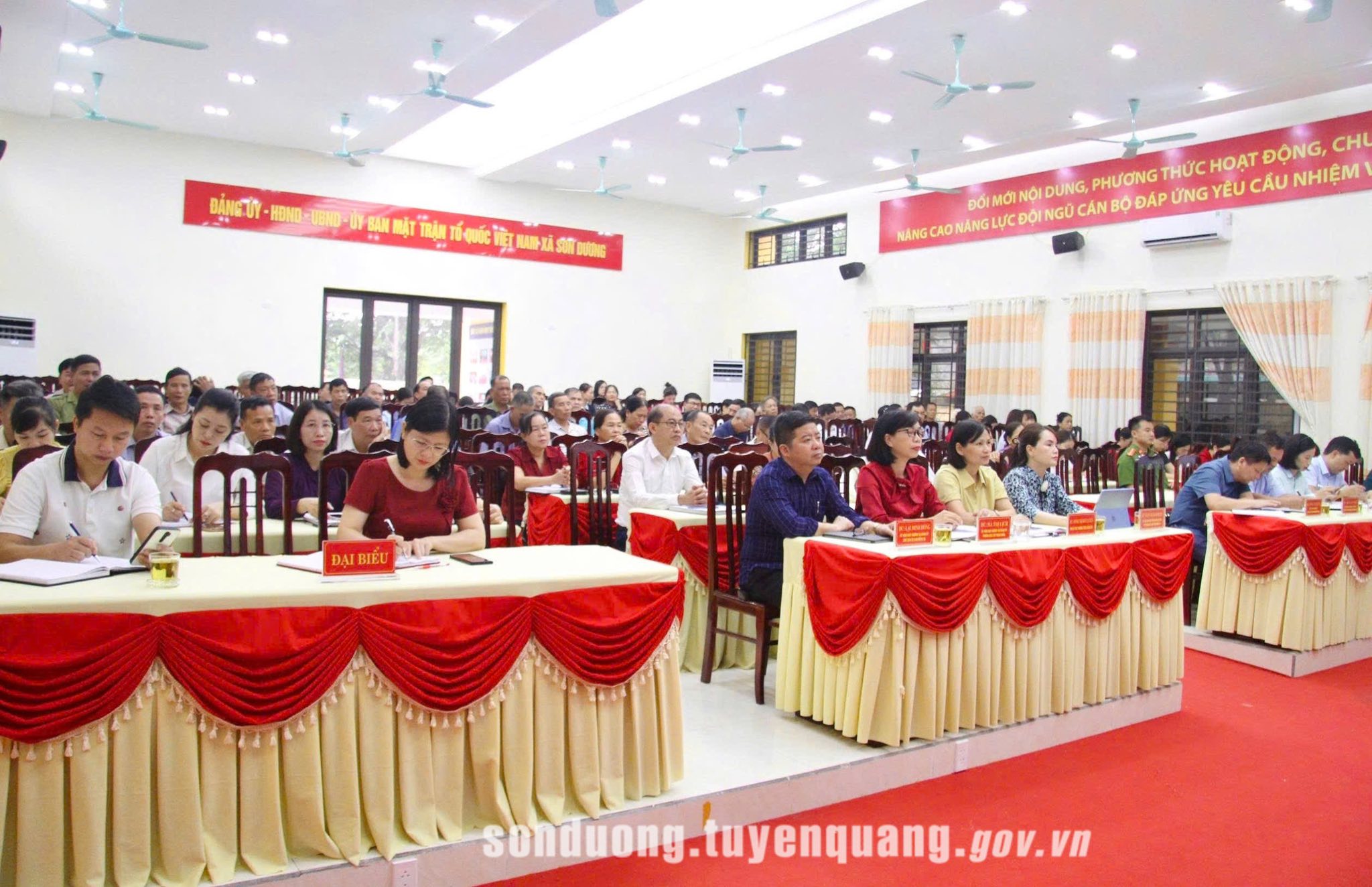 Triển khai thực hiện Nghị quyết Đại hội Đảng bộ tỉnh lần thứ I: Tạo chuyển biến mạnh mẽ ngay từ đầu nhiệm kỳ