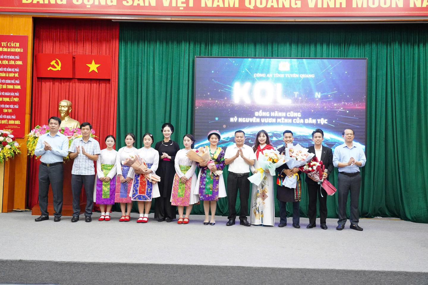 GẶP MẶT CÁC KOL, QUẢN TRỊ VIÊN TRANG, KÊNH, HỘI NHÓM TRÊN KHÔNG GIAN MẠNG