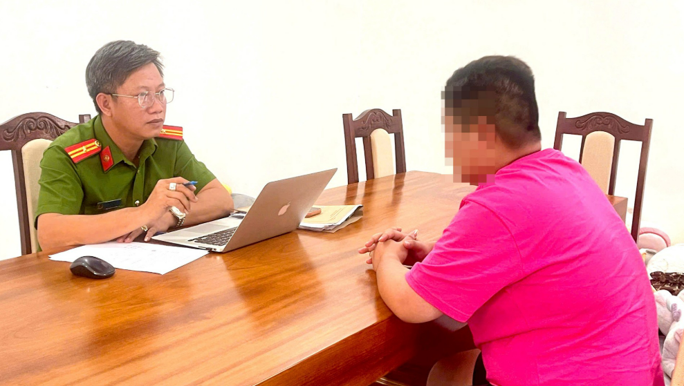 KHỞI TỐ, BẮT TẠM GIAM 343 ĐỐI TƯỢNG VỀ TỘI “SỬ DỤNG MẠNG MÁY TÍNH, MẠNG VIỄN THÔNG, PHƯƠNG TIỆN ĐIỆN TỬ THỰC HIỆN HÀNH VI CHIẾM ĐOẠT TÀI SẢN”