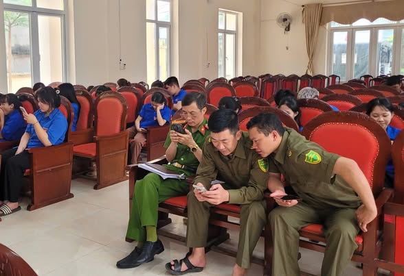 Xã Ngọc Đường phát động Lễ ra quân “Mùa hè số cùng VneID, hướng dẫn công dân số, đồng hành cùng Nhân dân thực hiện Đề án 06"